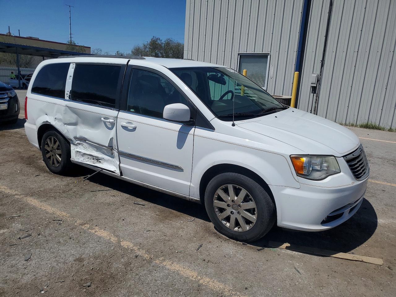 2015 Chrysler Town & Country Touring Белый vin: 2C4RC1BG9FR522624
