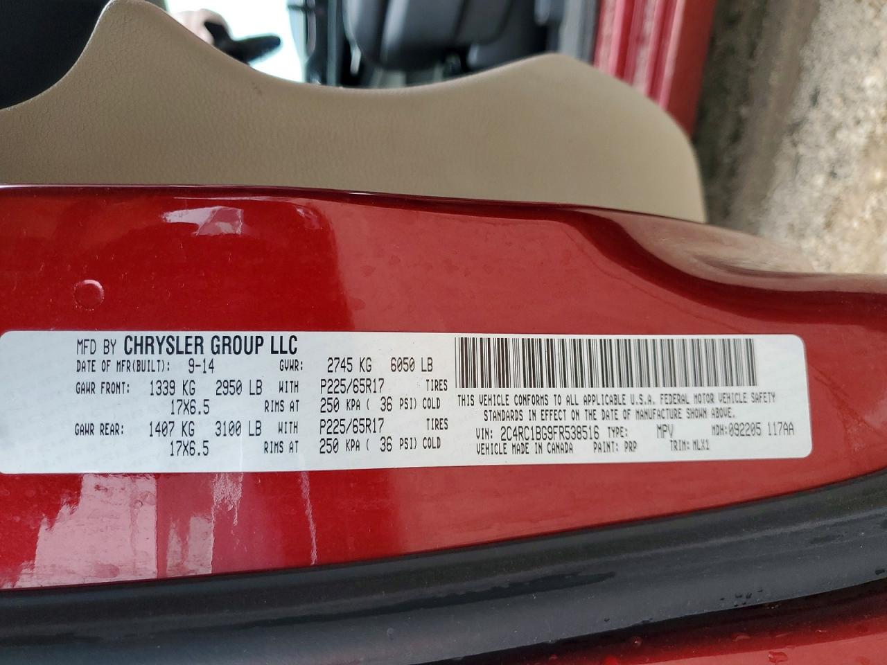 2015 Chrysler Town & Country Touring Red vin: 2C4RC1BG9FR538516