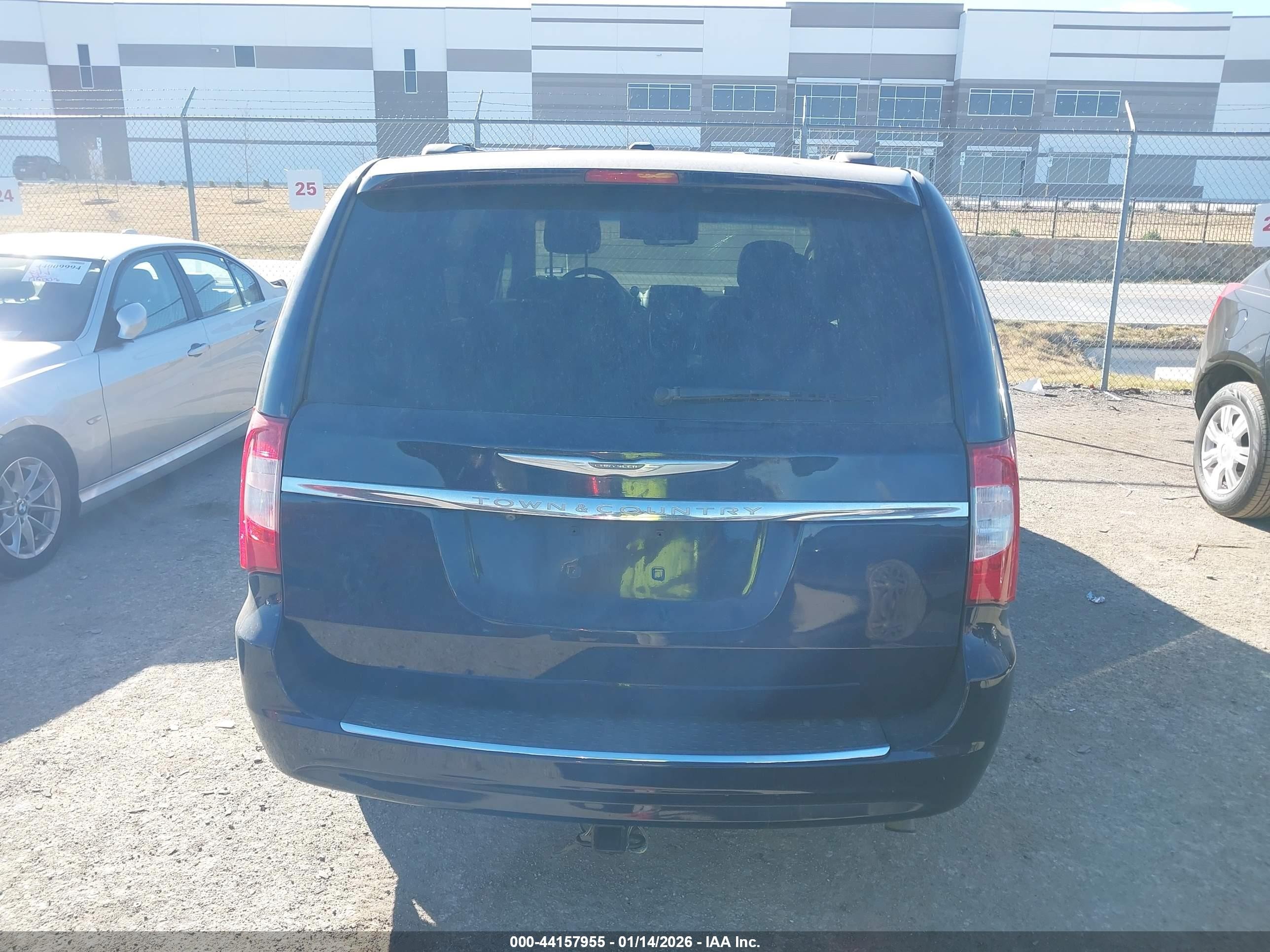 2015 Chrysler Town & Country Touring Blue vin: 2C4RC1BG9FR563058