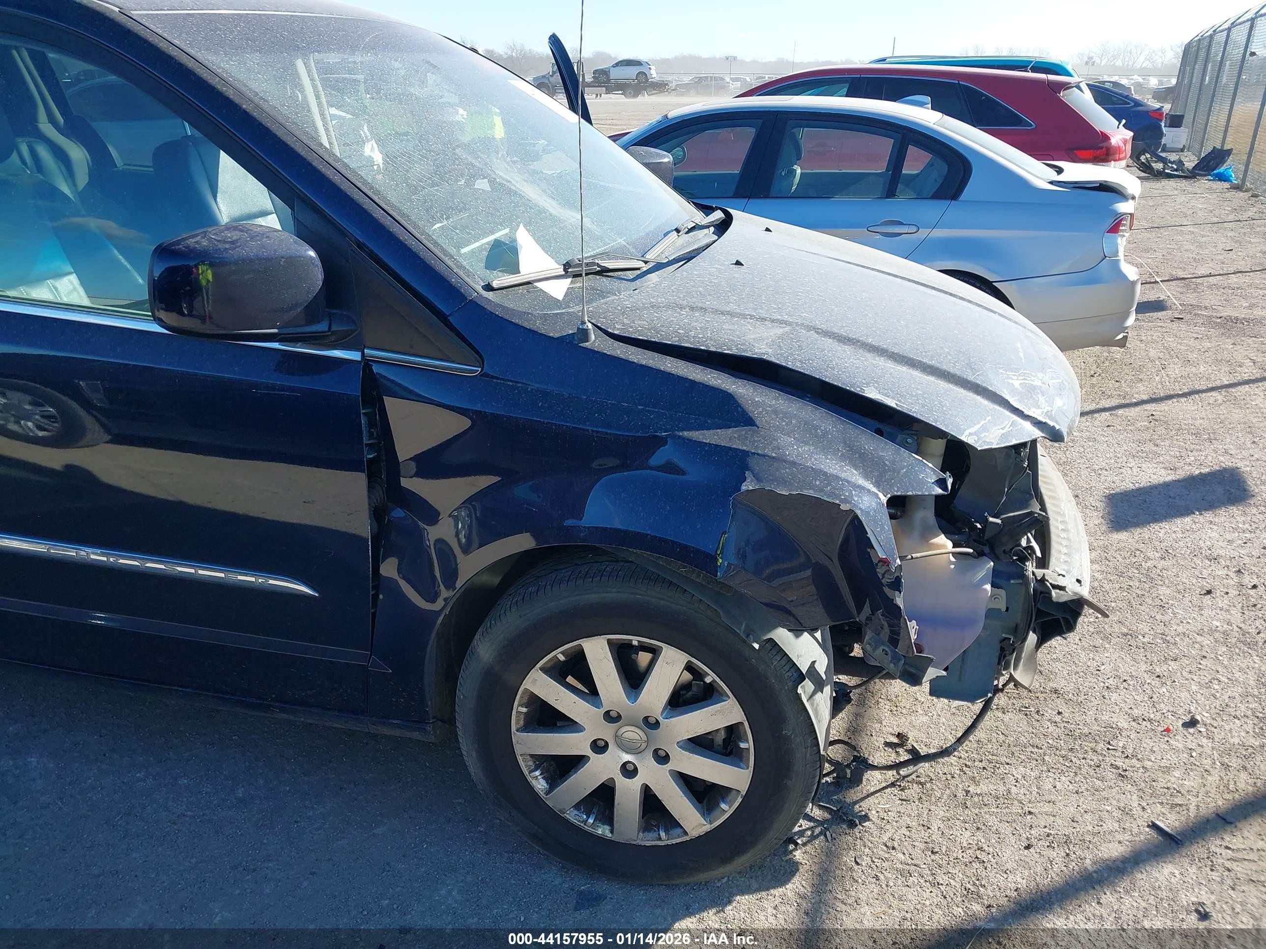 2015 Chrysler Town & Country Touring Blue vin: 2C4RC1BG9FR563058