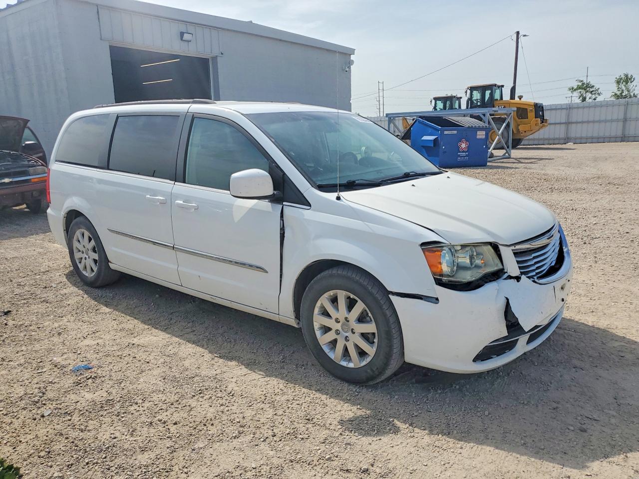 2015 Chrysler Town & Country Touring White vin: 2C4RC1BG9FR577378