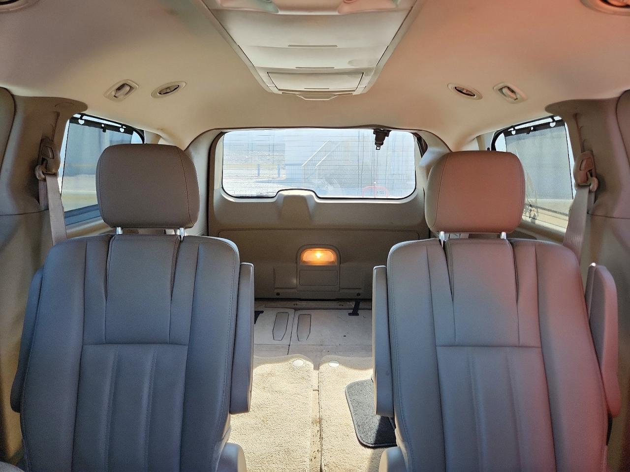 2015 Chrysler Town & Country Touring Charcoal vin: 2C4RC1BG9FR620990