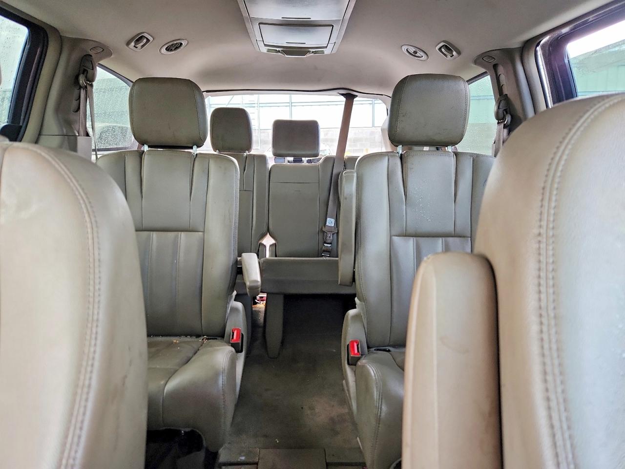 2015 Chrysler Town & Country Touring Gray vin: 2C4RC1BG9FR661927