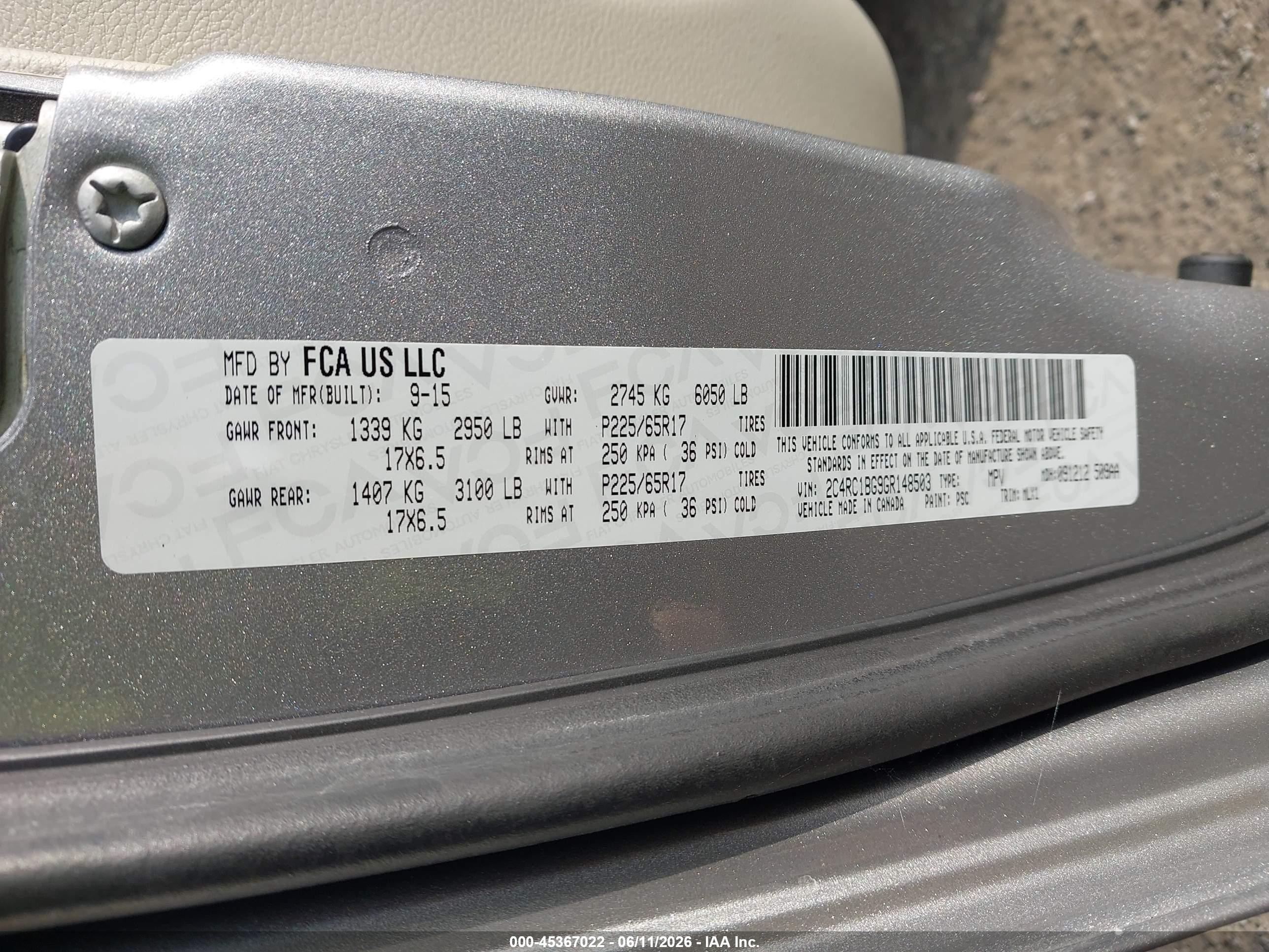 2016 Chrysler Town & Country Touring Silver vin: 2C4RC1BG9GR148503