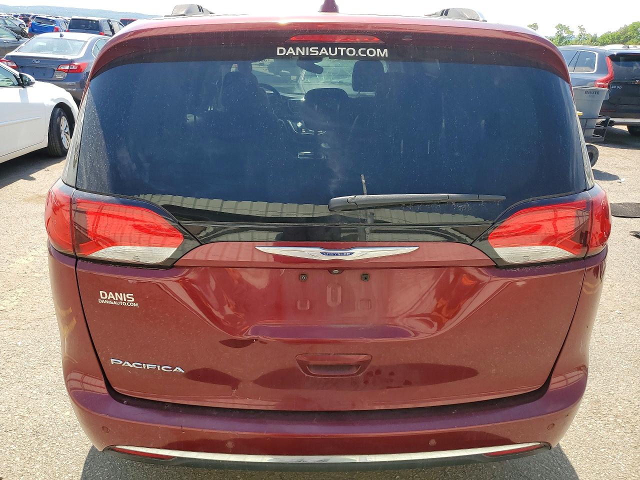 2019 Chrysler Pacifica Touring L Burgundy vin: 2C4RC1BG9KR539885