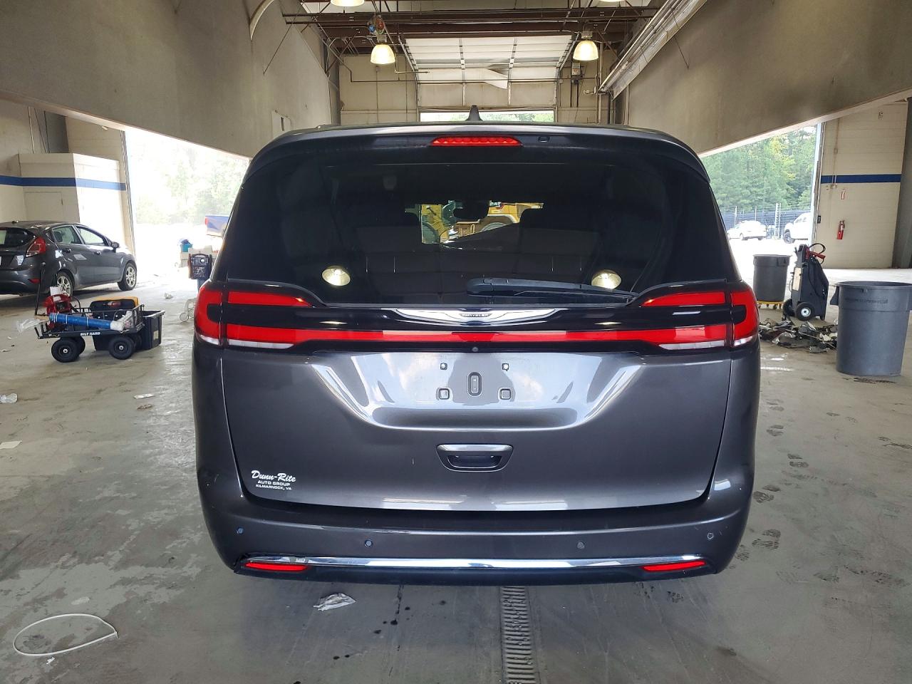 2021 Chrysler Pacifica Touring L Black vin: 2C4RC1BG9MR528243