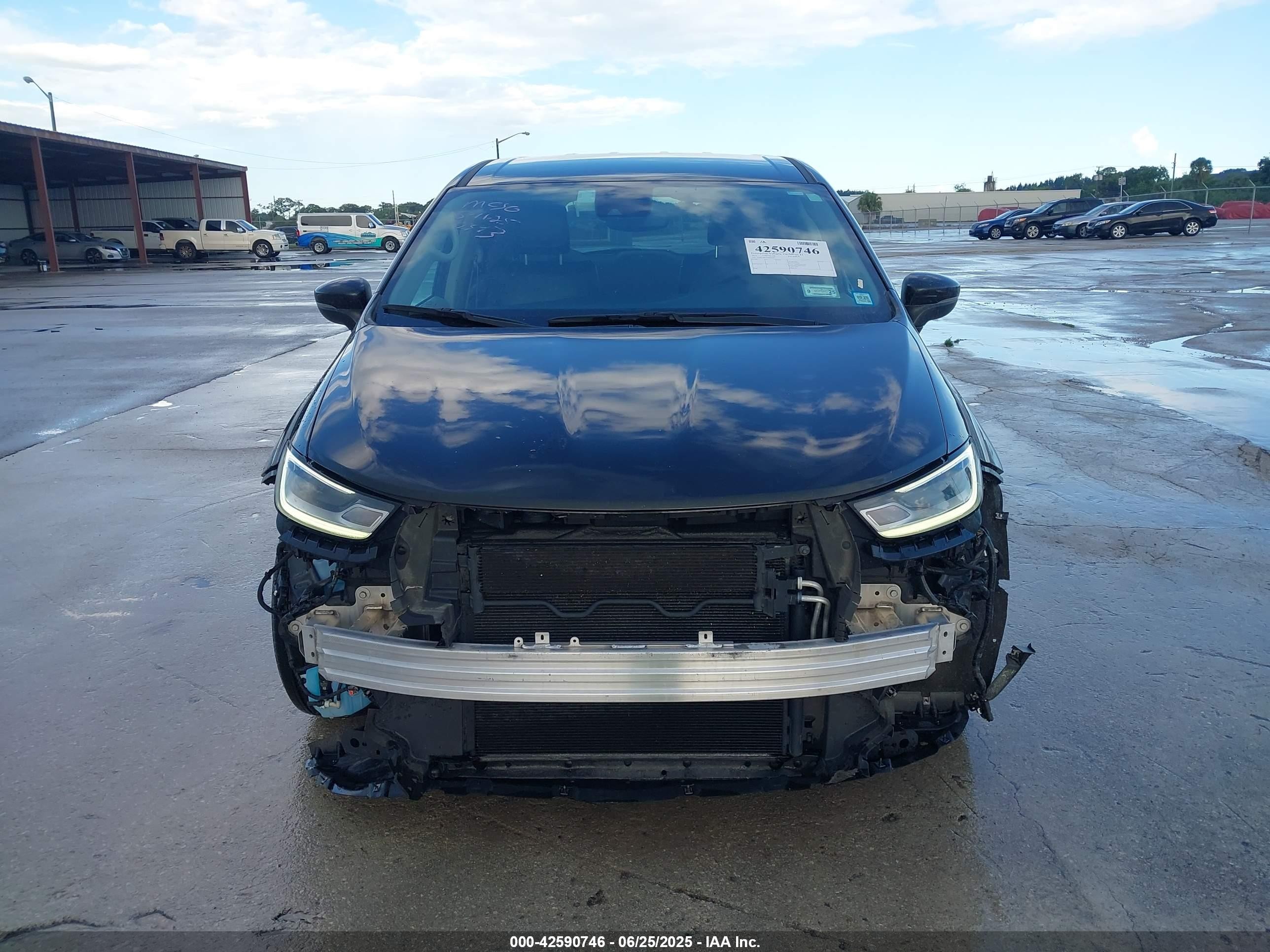 2023 Chrysler Pacifica Touring L Black vin: 2C4RC1BG9PR616360