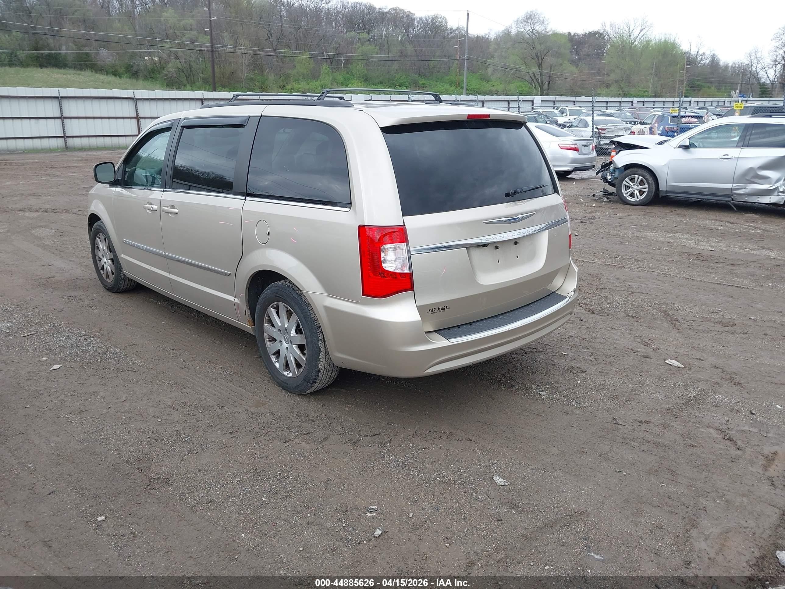 2013 Chrysler Town & Country Touring Gold vin: 2C4RC1BGXDR563938