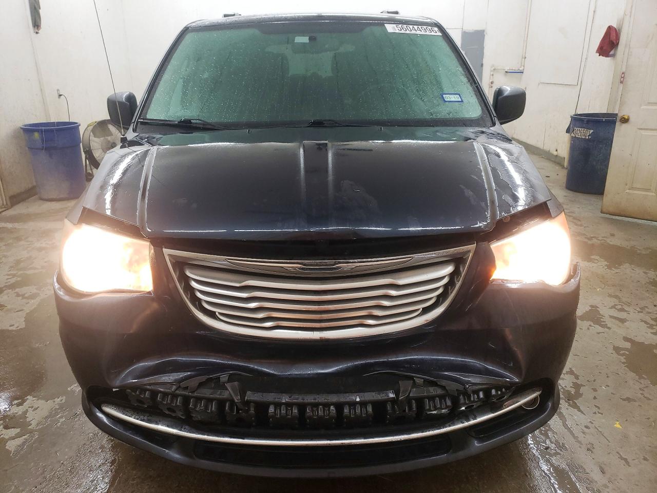 2013 Chrysler Town & Country Touring Blue vin: 2C4RC1BGXDR594221