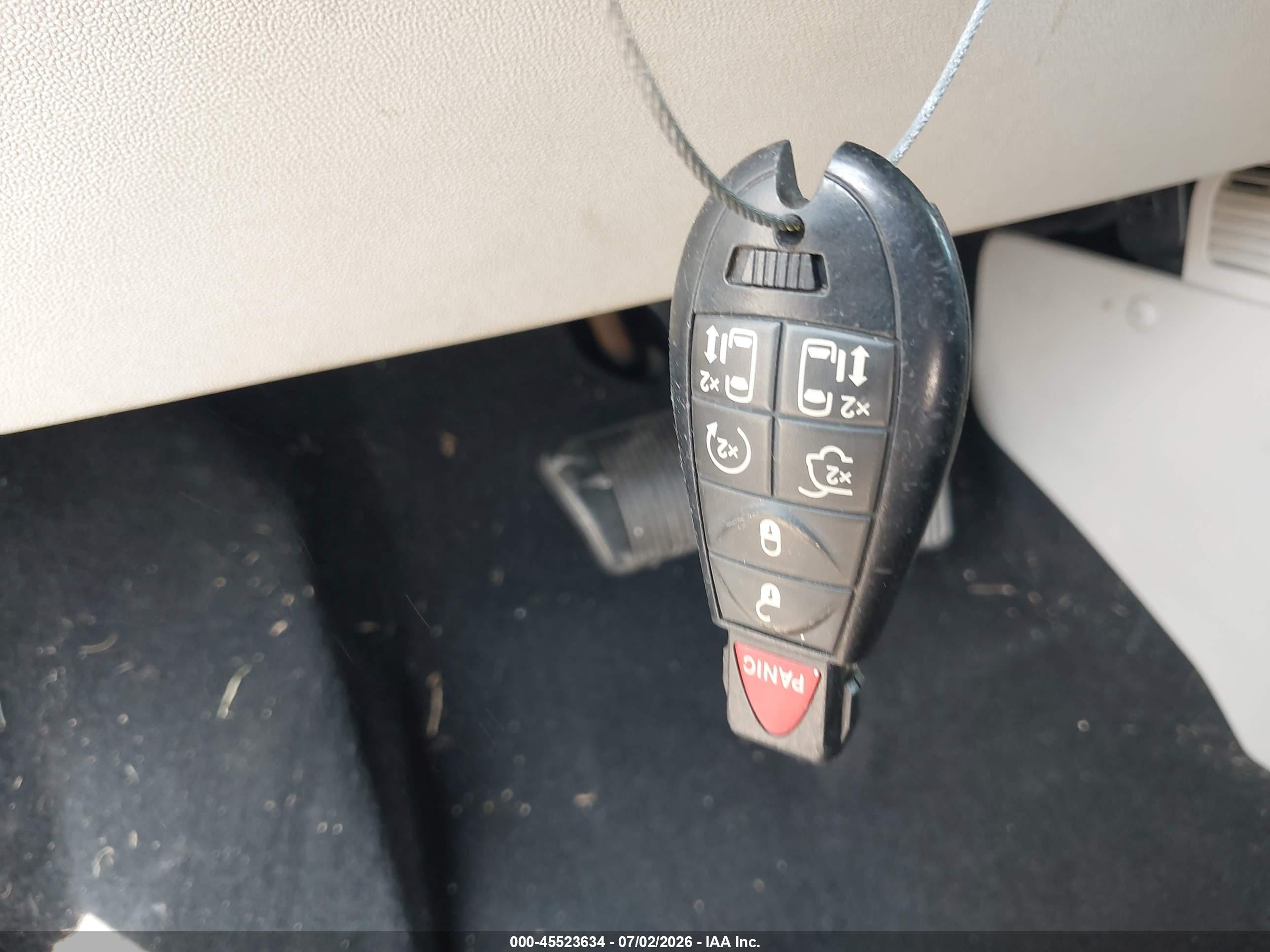 2013 Chrysler Town & Country Touring Черный vin: 2C4RC1BGXDR638251