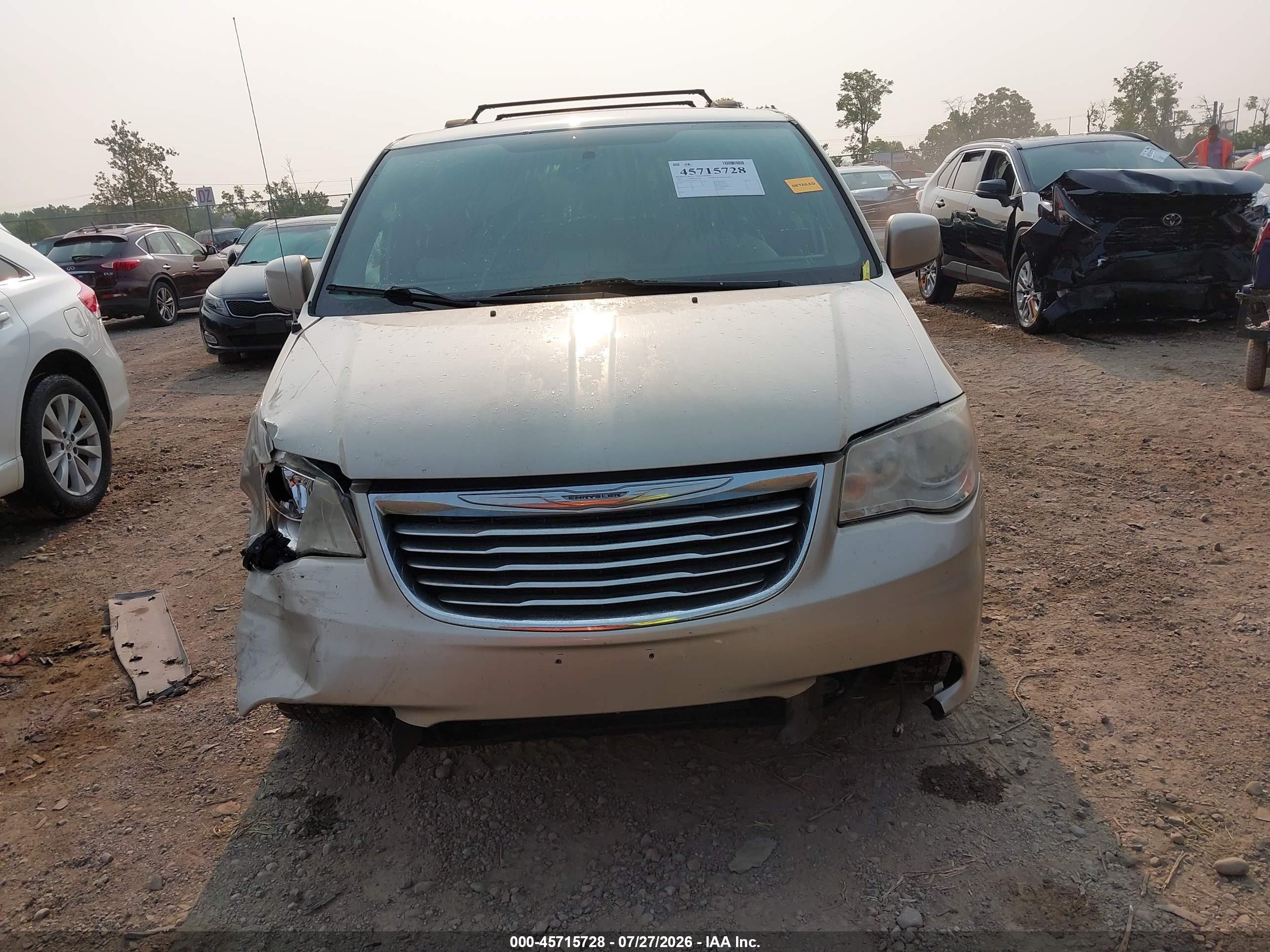 2013 Chrysler Town & Country Touring Gold vin: 2C4RC1BGXDR727236