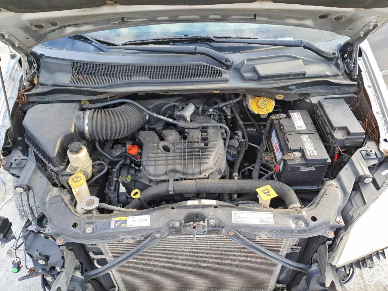 2013 Chrysler Town & Country Touring Серебряный vin: 2C4RC1BGXDR821875