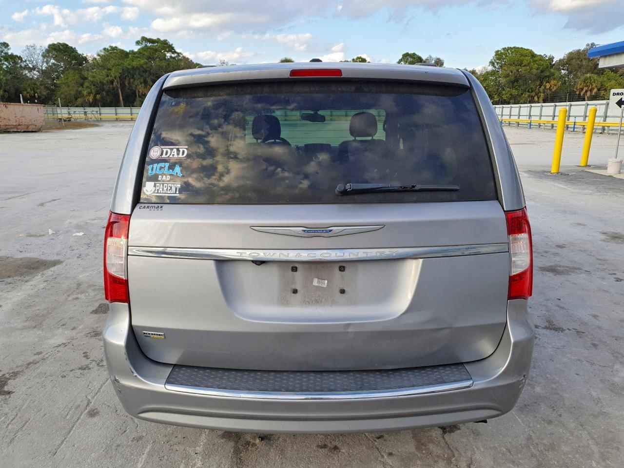 2013 Chrysler Town & Country Touring Серебряный vin: 2C4RC1BGXDR821875
