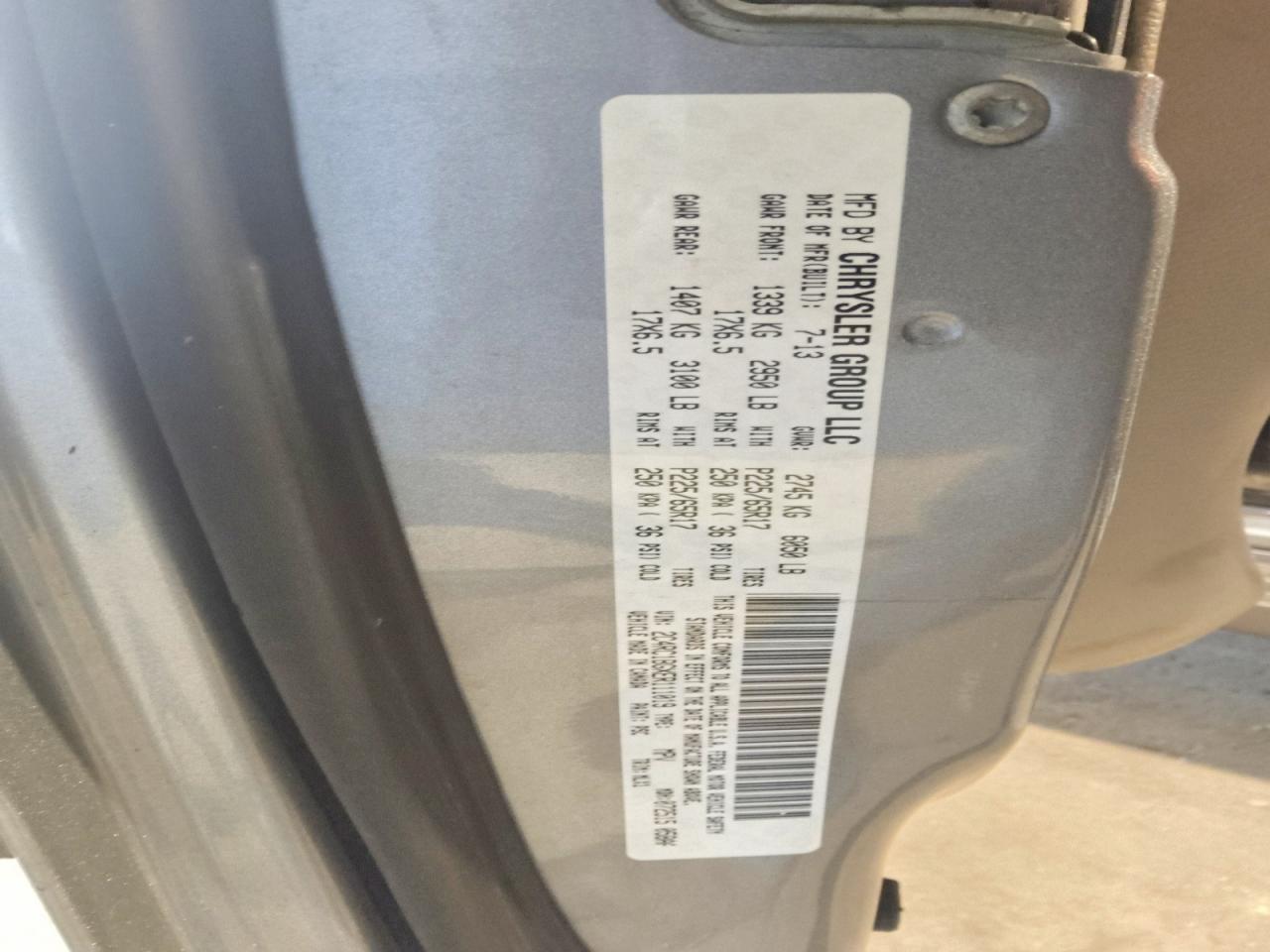 2014 Chrysler Town & Country Touring Silver vin: 2C4RC1BGXER111019