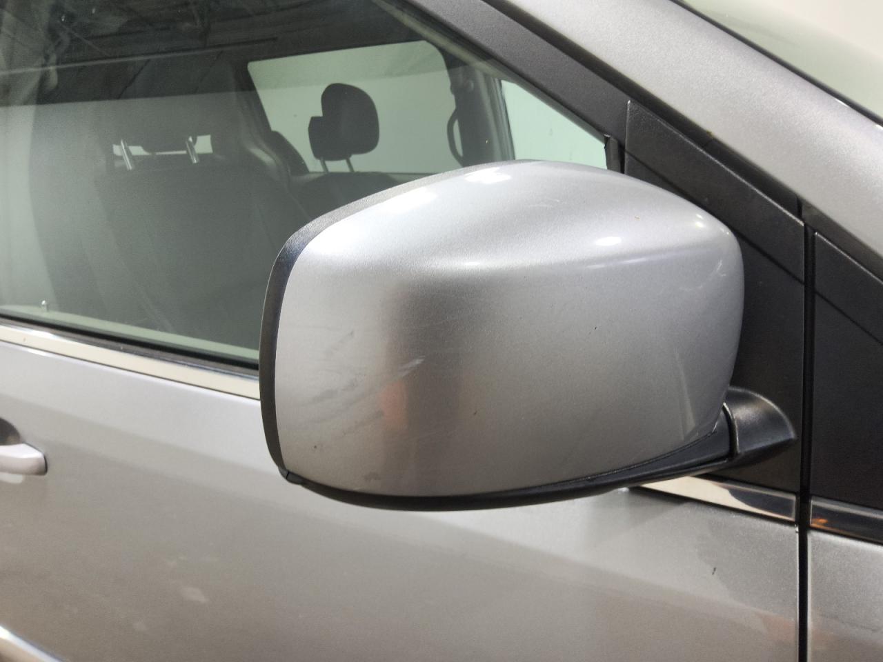 2014 Chrysler Town & Country Touring Silver vin: 2C4RC1BGXER111019 Damage: Rf Mirror Cover, Multiple Scratches Heavy, 3