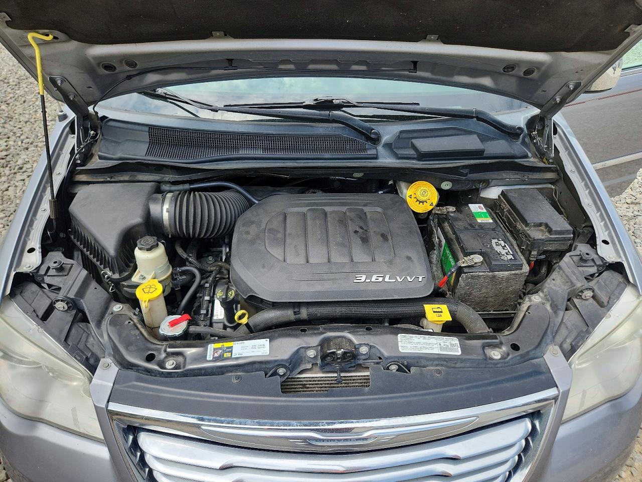 2014 Chrysler Town & Country Touring Gray vin: 2C4RC1BGXER124305