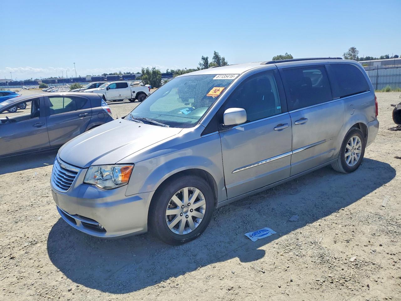 2014 Chrysler Town & Country Touring Silver vin: 2C4RC1BGXER203733