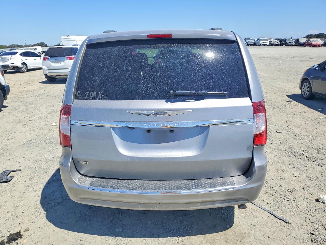 2014 Chrysler Town & Country Touring Silver vin: 2C4RC1BGXER203733
