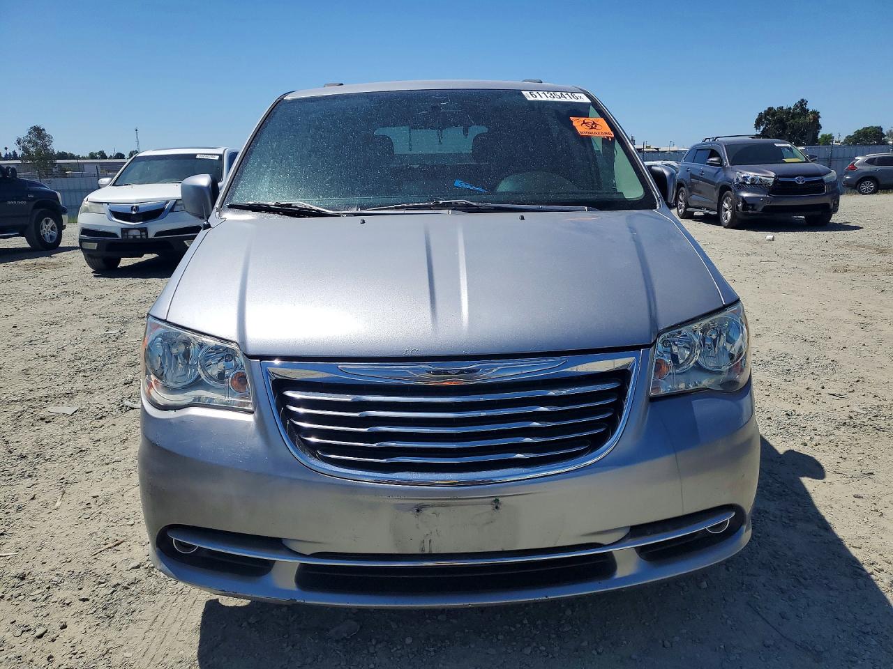 2014 Chrysler Town & Country Touring Silver vin: 2C4RC1BGXER203733