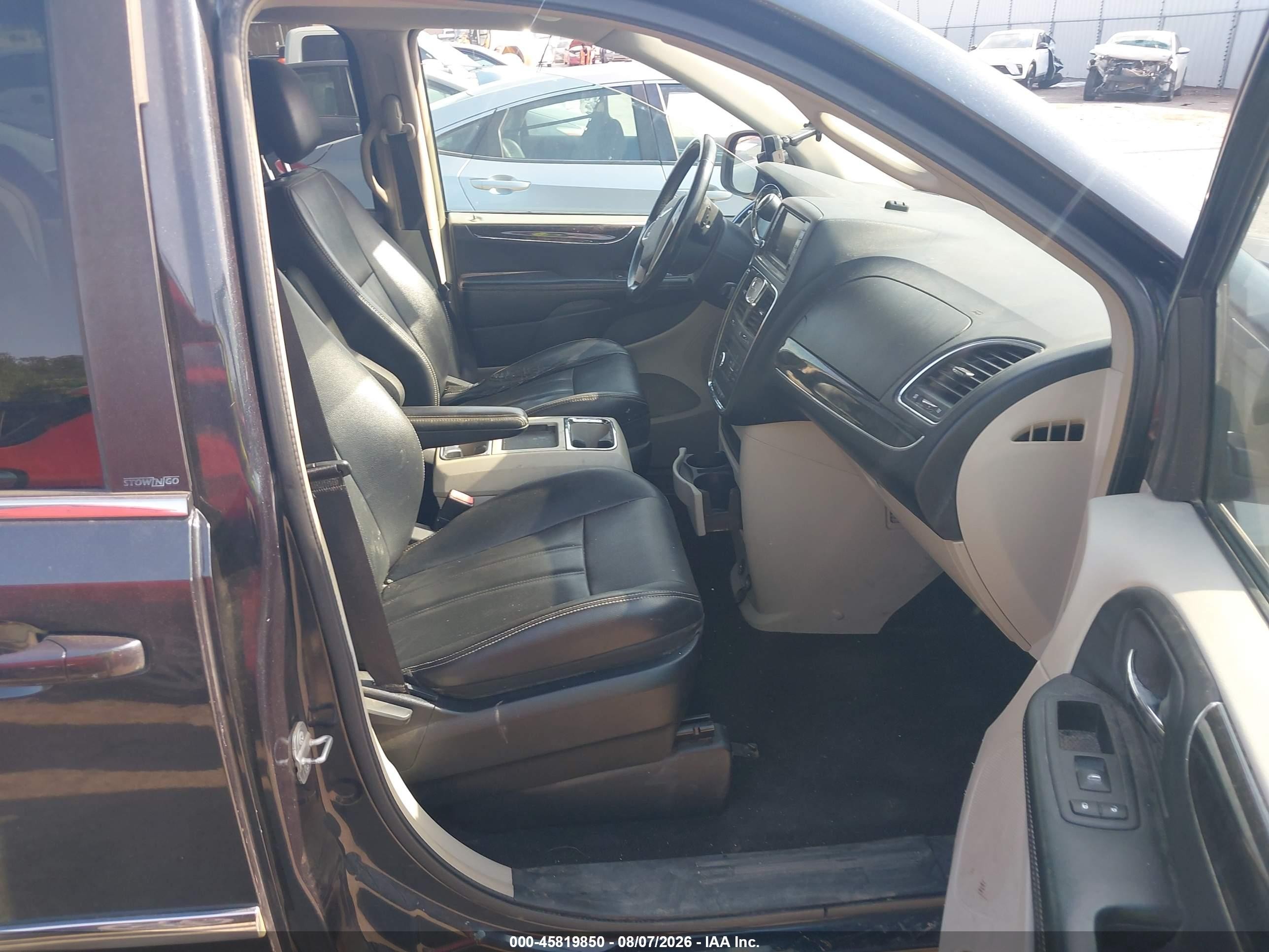 2014 Chrysler Town & Country Touring Черный vin: 2C4RC1BGXER216904