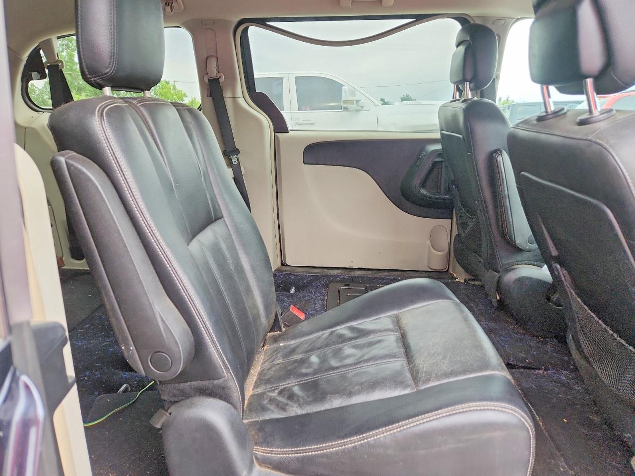 2014 Chrysler Town & Country Touring Gray vin: 2C4RC1BGXER221357