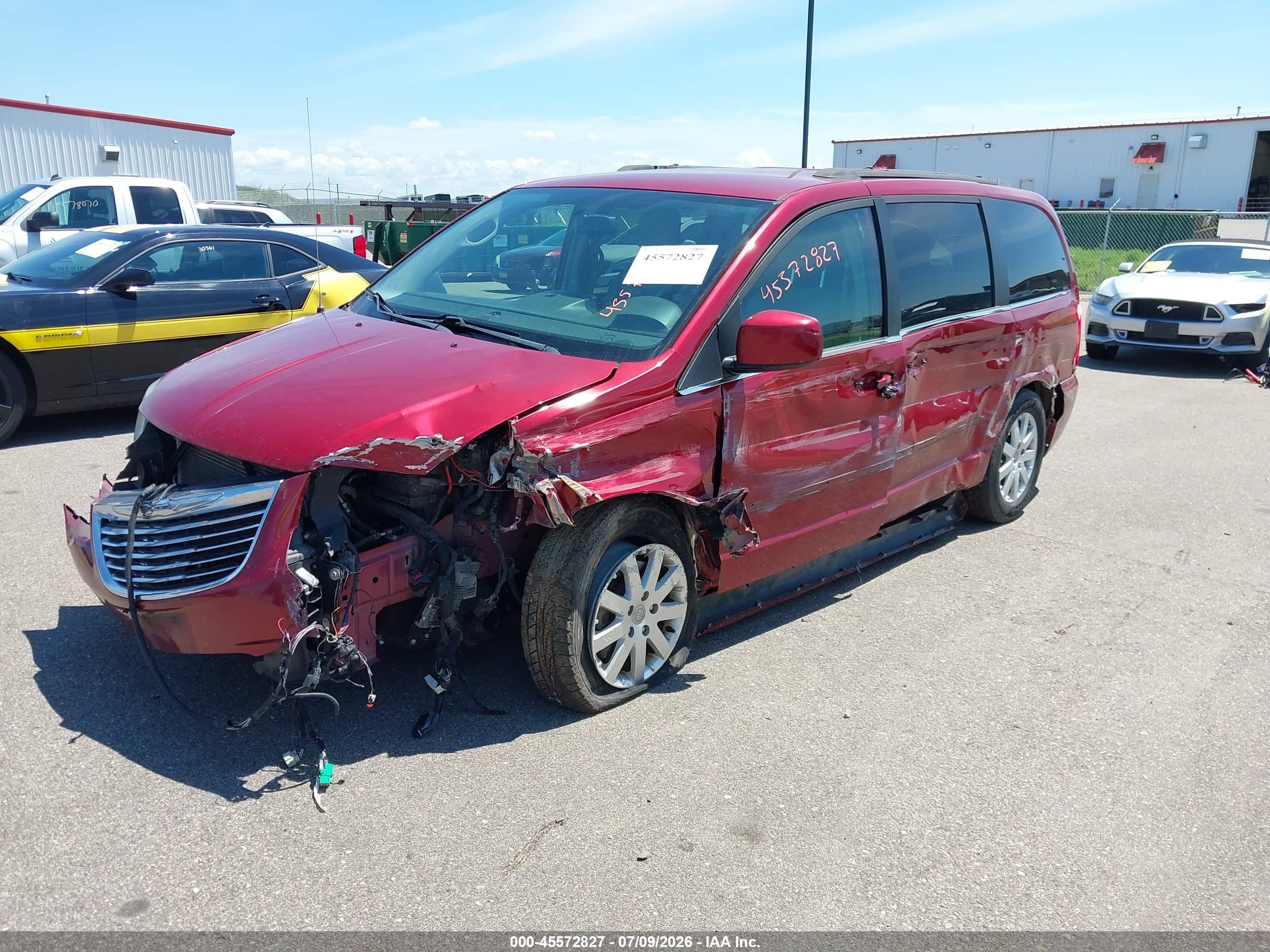 2014 Chrysler Town & Country Touring Красный vin: 2C4RC1BGXER234027