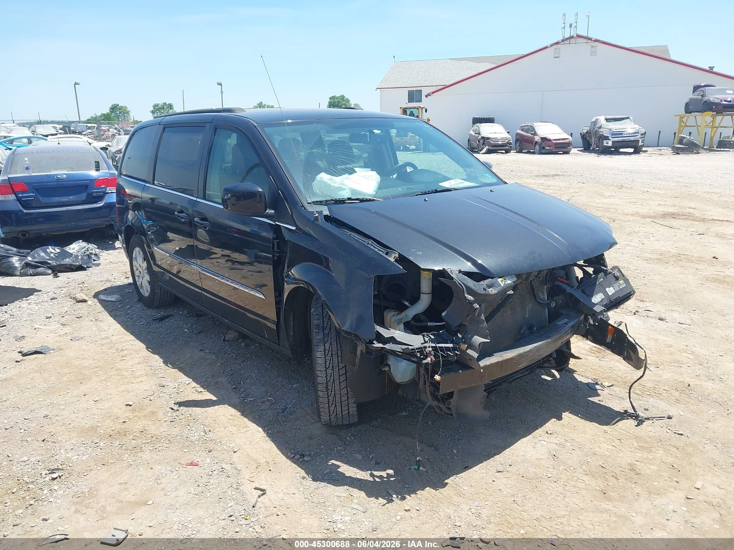 2014 Chrysler Town & Country Touring Black vin: 2C4RC1BGXER250101