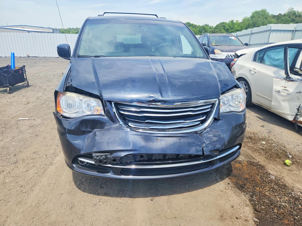 2014 Chrysler Town & Country Touring Gray vin: 2C4RC1BGXER256903
