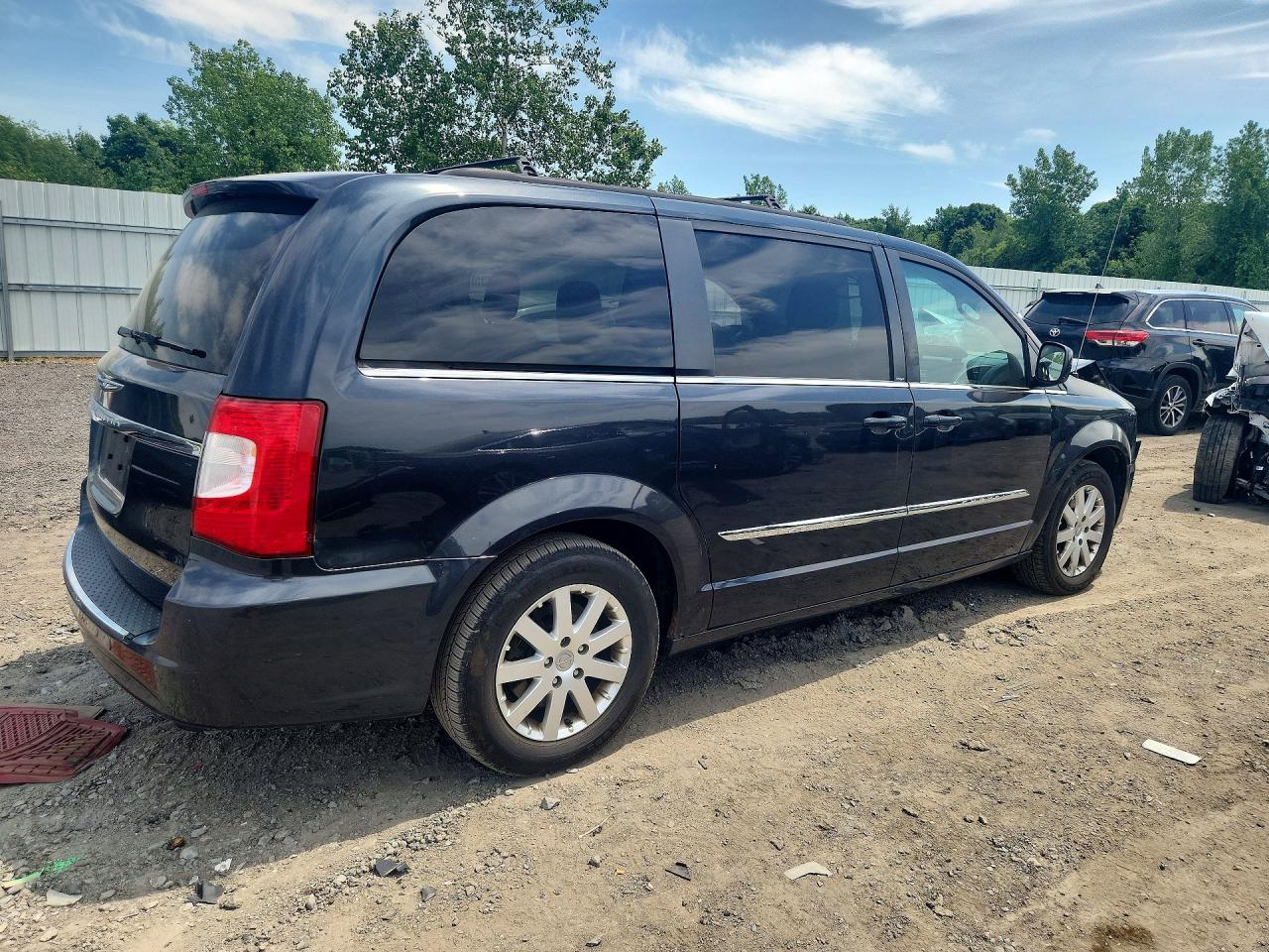 2014 Chrysler Town & Country Touring Gray vin: 2C4RC1BGXER256903