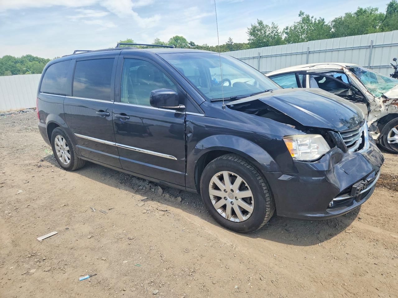 2014 Chrysler Town & Country Touring Gray vin: 2C4RC1BGXER256903