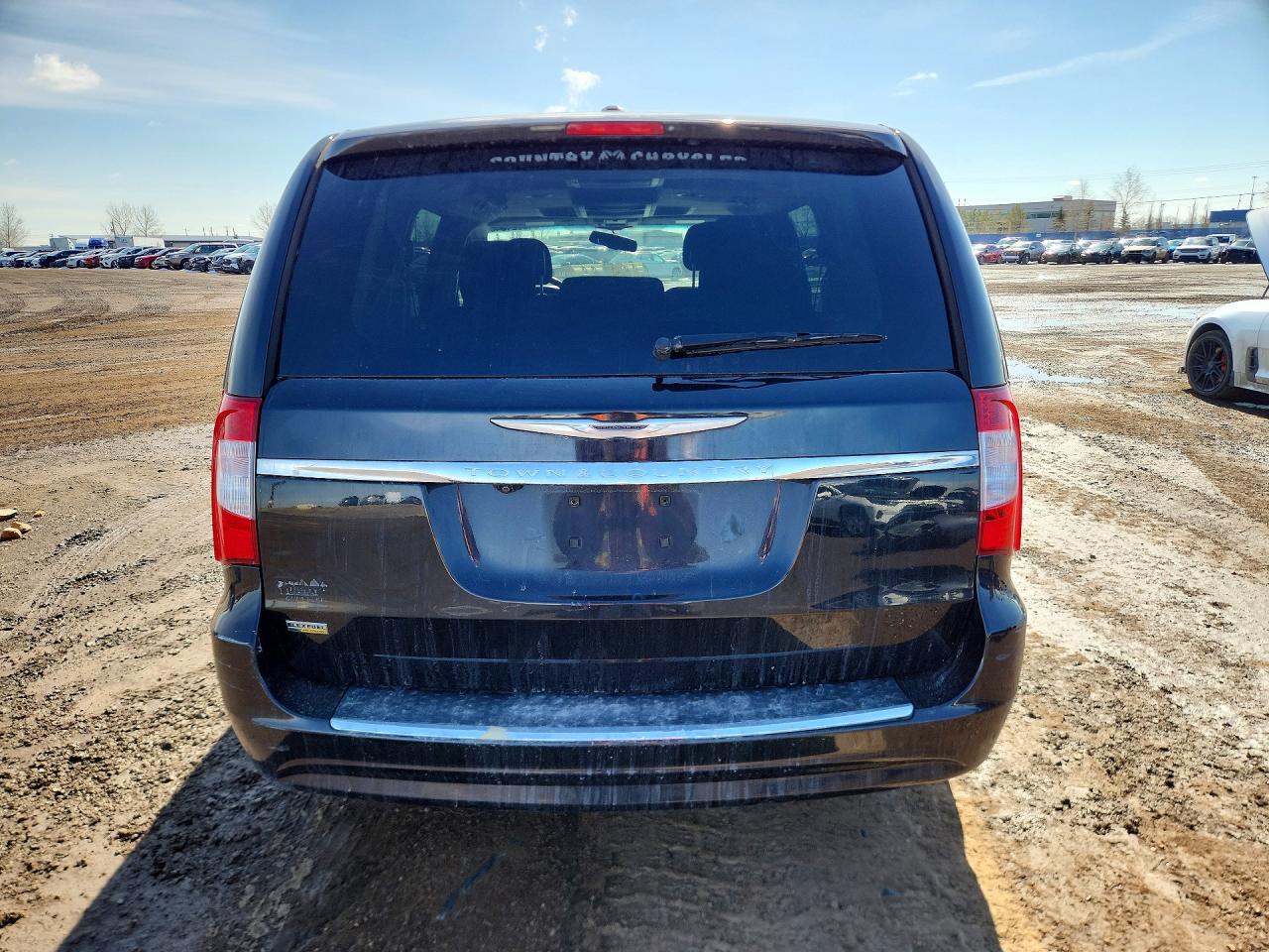 2014 Chrysler Town & Country Touring Black vin: 2C4RC1BGXER386308