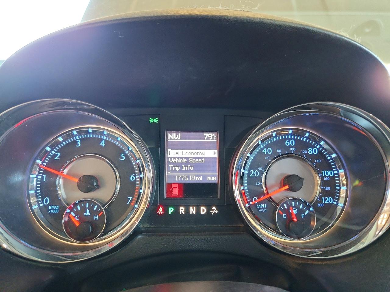2014 Chrysler Town & Country Touring Tan vin: 2C4RC1BGXER397809