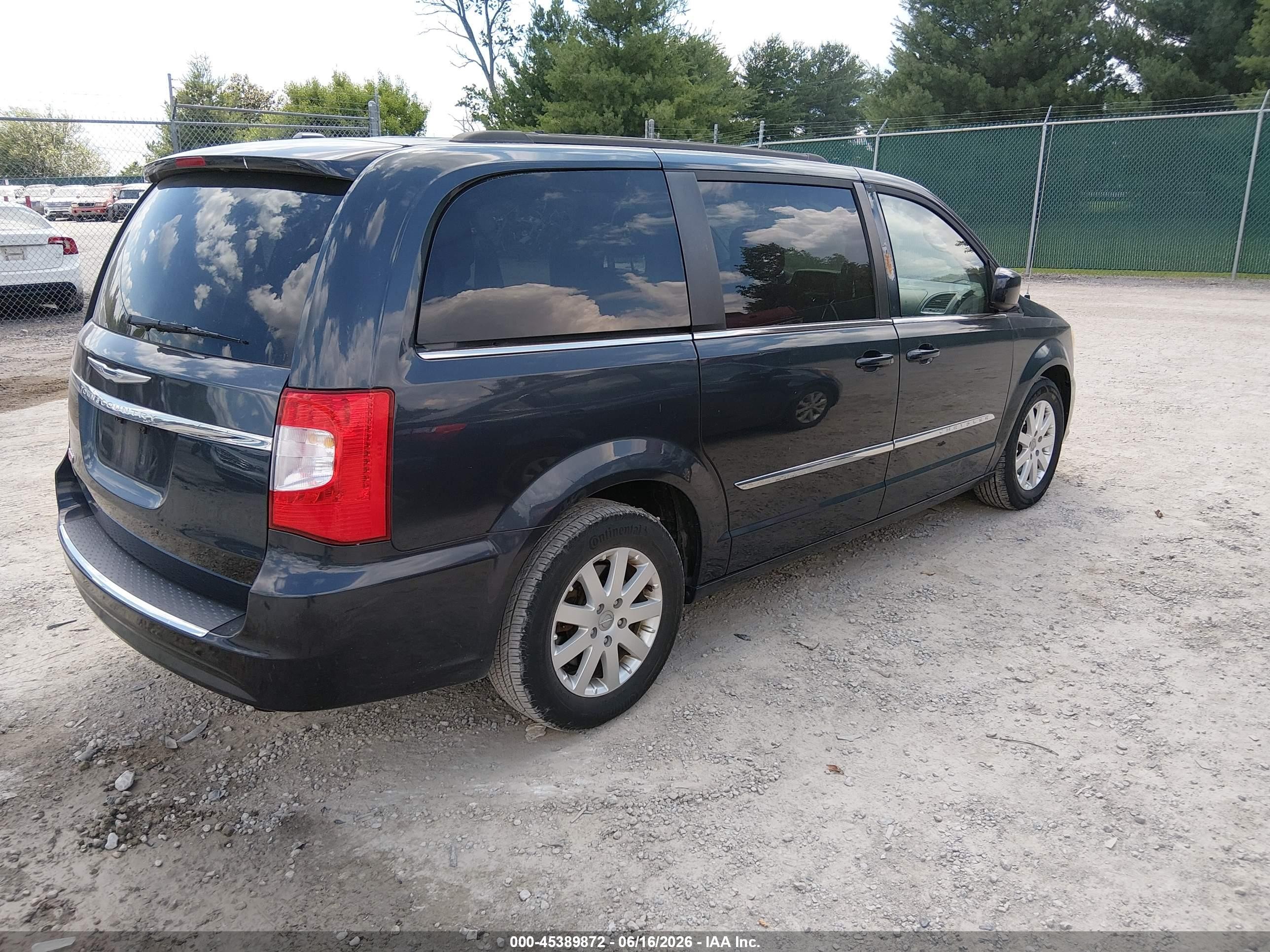 2014 Chrysler Town & Country Touring Серый vin: 2C4RC1BGXER397924