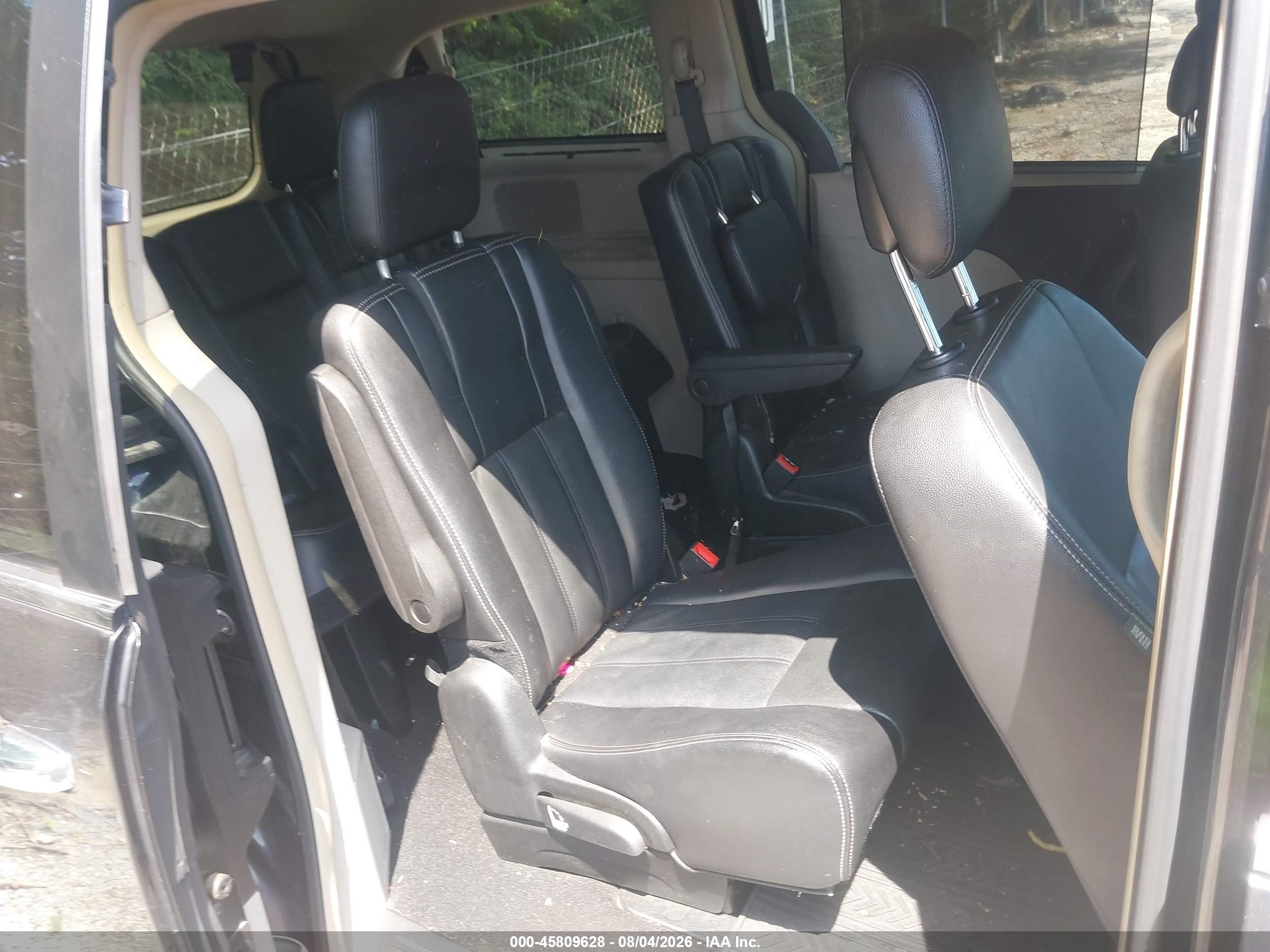 2015 Chrysler Town & Country Touring Черный vin: 2C4RC1BGXFR619900
