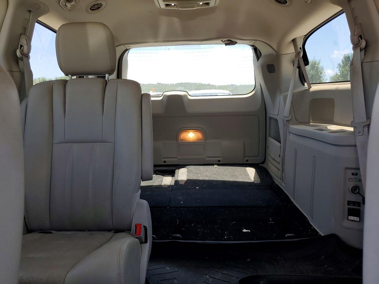 2015 Chrysler Town & Country Touring Черный vin: 2C4RC1BGXFR695391