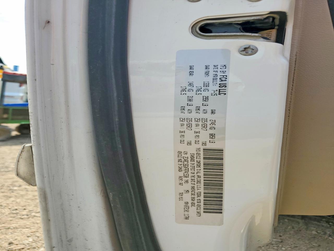 2015 Chrysler Town & Country Touring Silver vin: 2C4RC1BGXFR741530