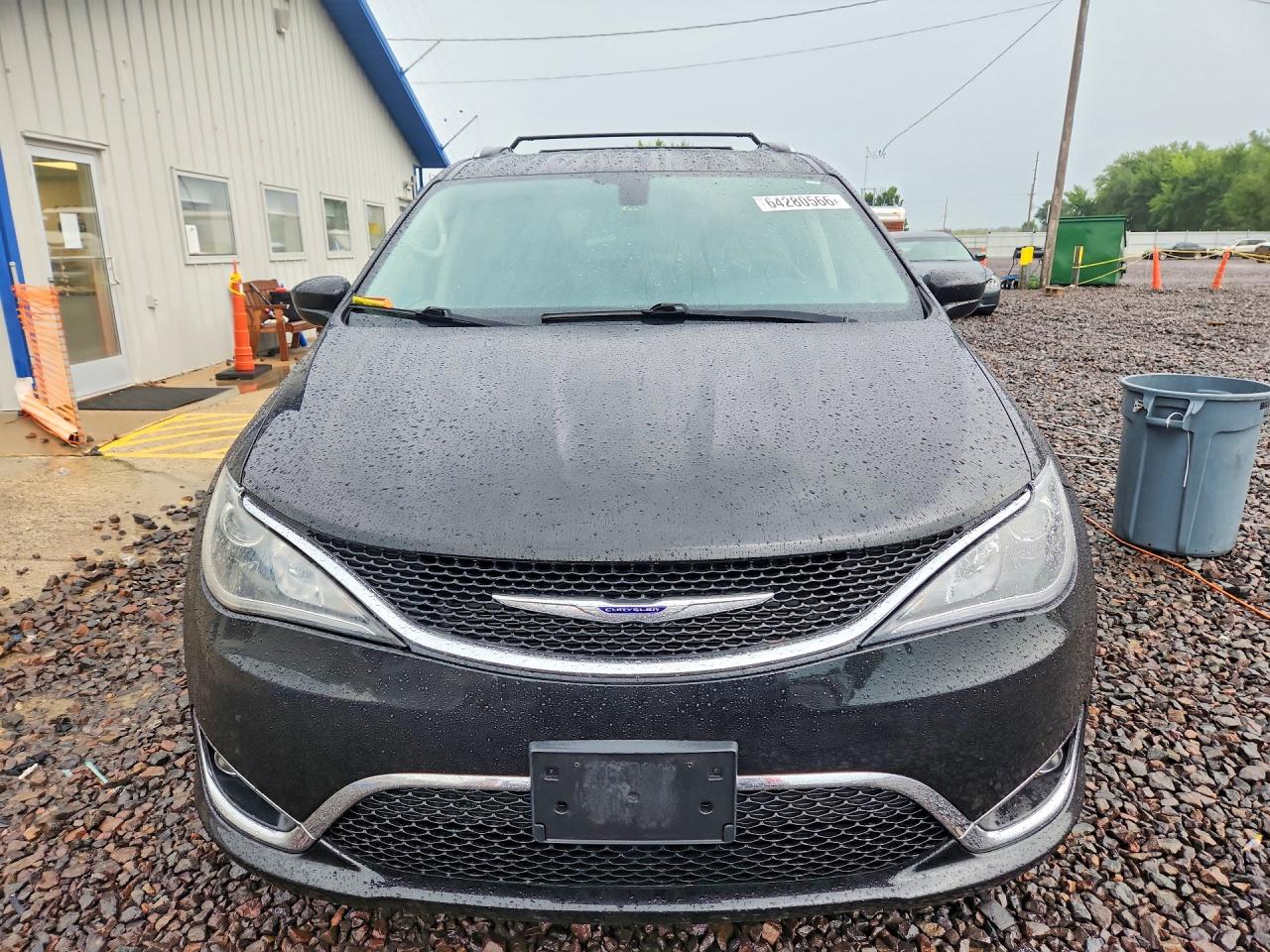 2019 Chrysler Pacifica Touring L Черный vin: 2C4RC1BGXKR732370