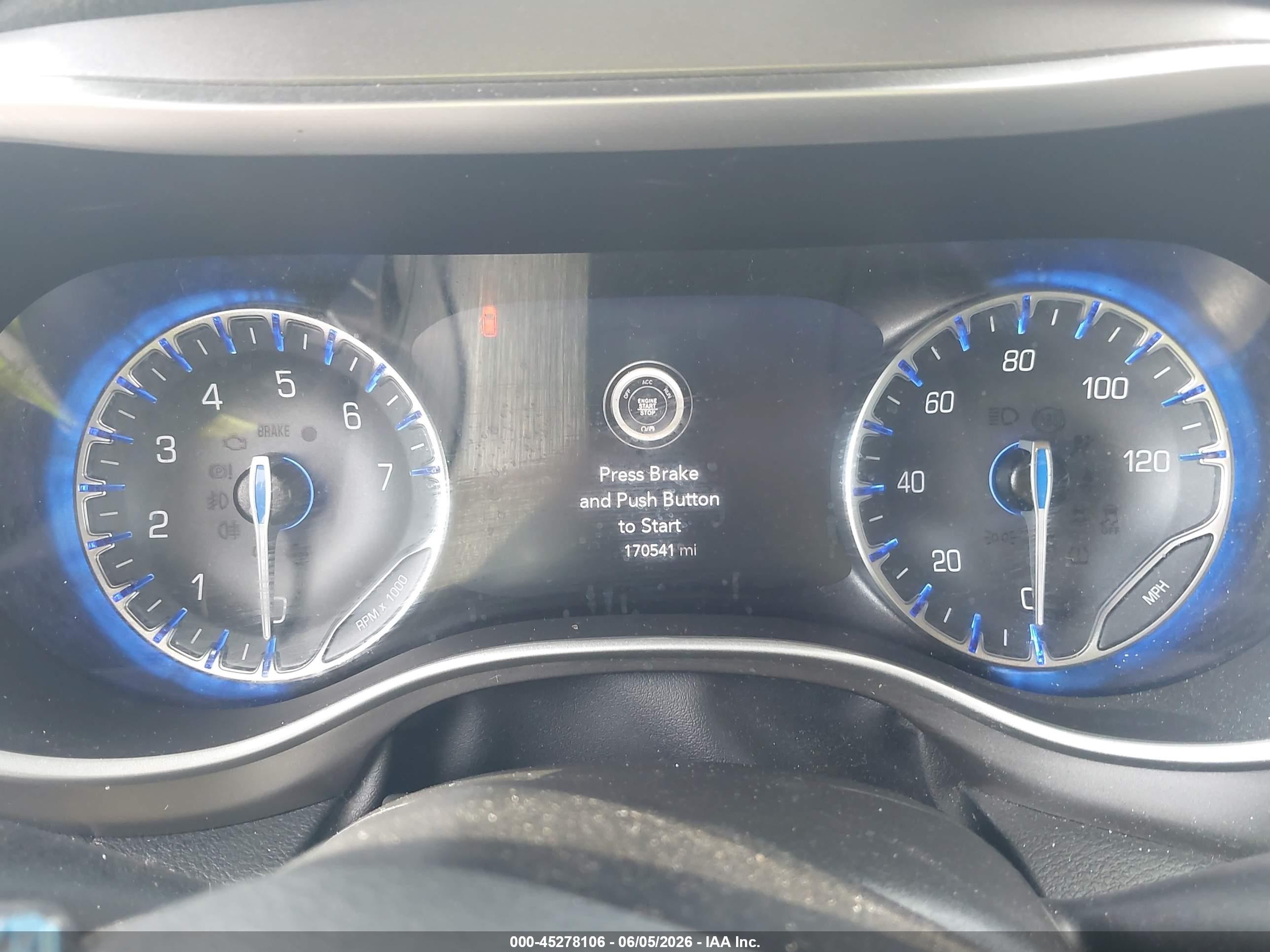 2021 Chrysler Pacifica Touring L Gray vin: 2C4RC1BGXMR524461