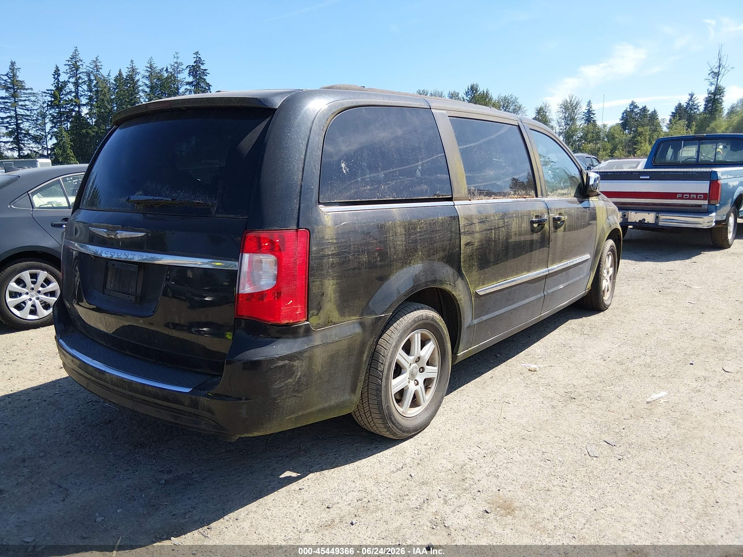 2012 Chrysler Town & Country Touring-l Black vin: 2C4RC1CG0CR144171