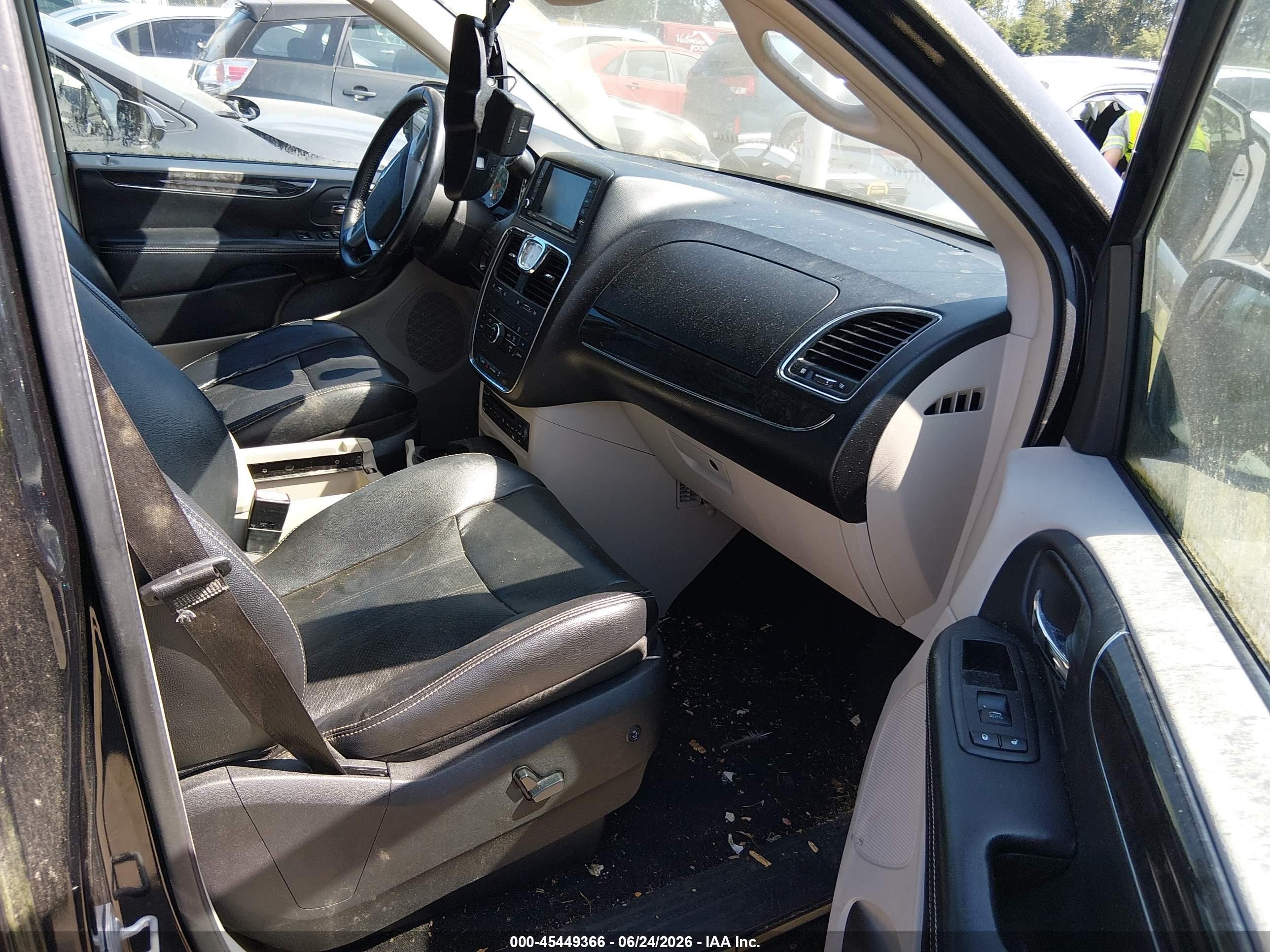 2012 Chrysler Town & Country Touring-l Black vin: 2C4RC1CG0CR144171
