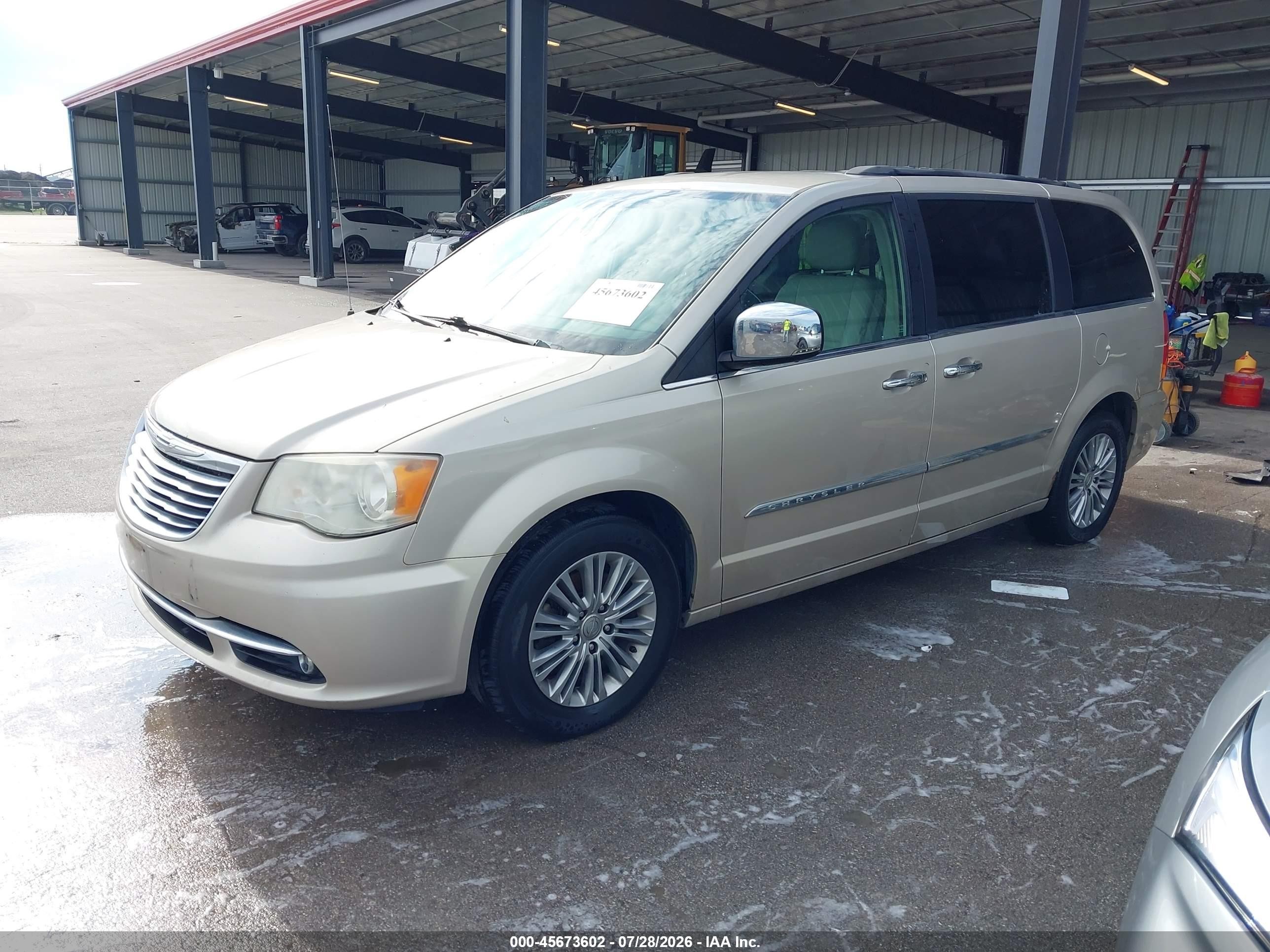 2013 Chrysler Town & Country Touring-l Gold vin: 2C4RC1CG0DR535399