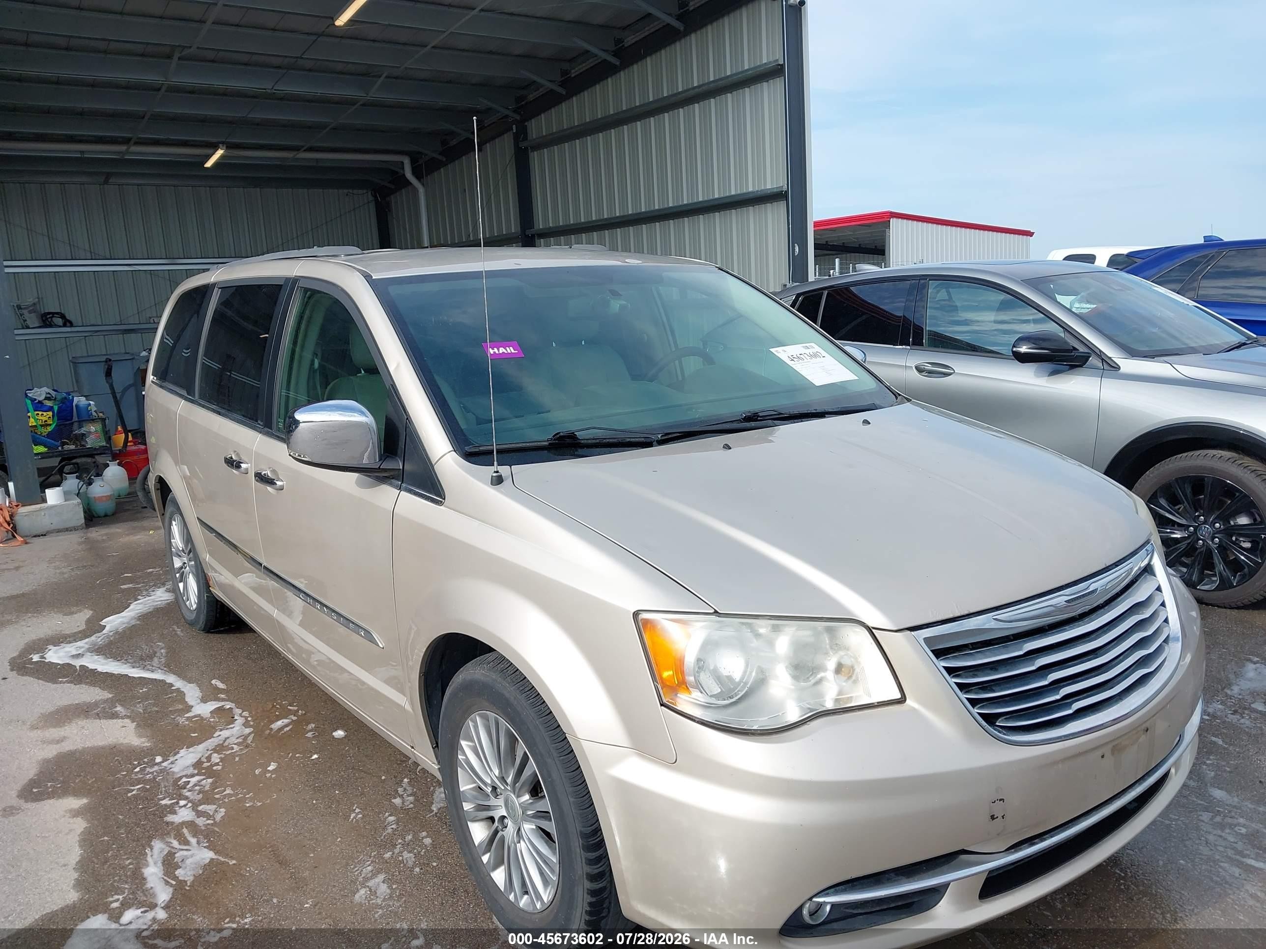 2013 Chrysler Town & Country Touring-l Gold vin: 2C4RC1CG0DR535399