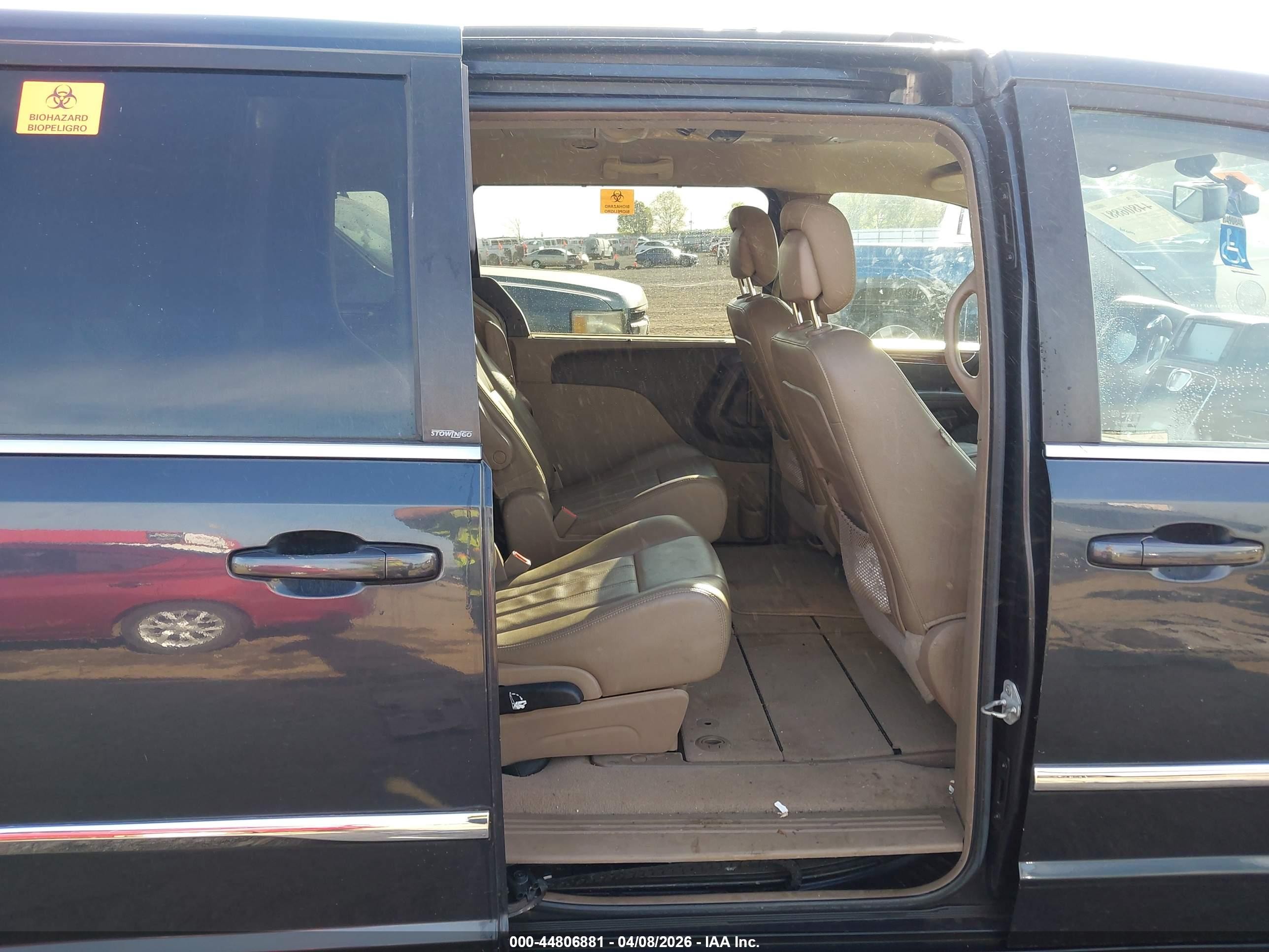 2013 Chrysler Town & Country Touring-l Серый vin: 2C4RC1CG0DR607234
