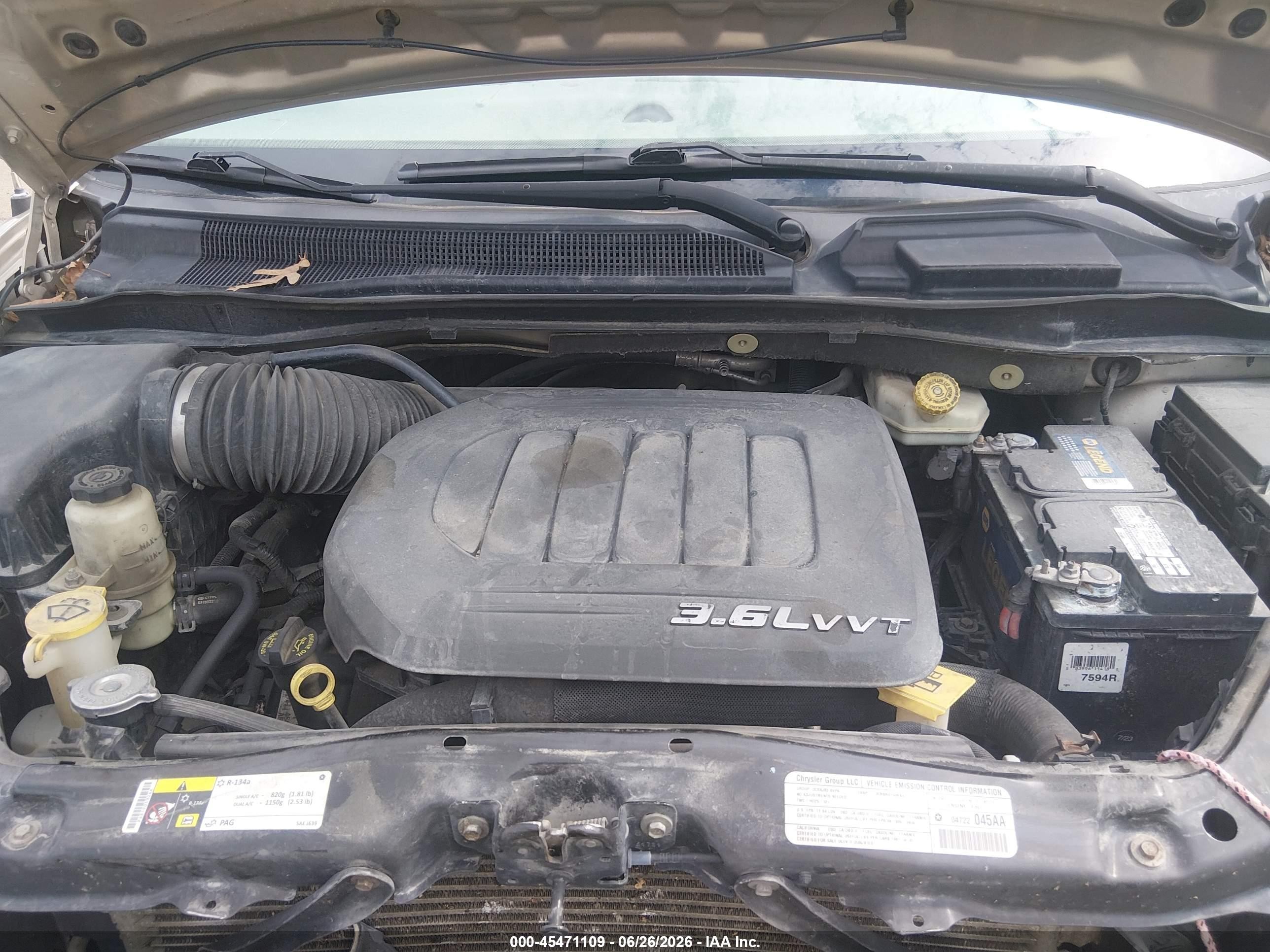 2013 Chrysler Town & Country Touring-l Gold vin: 2C4RC1CG0DR616080