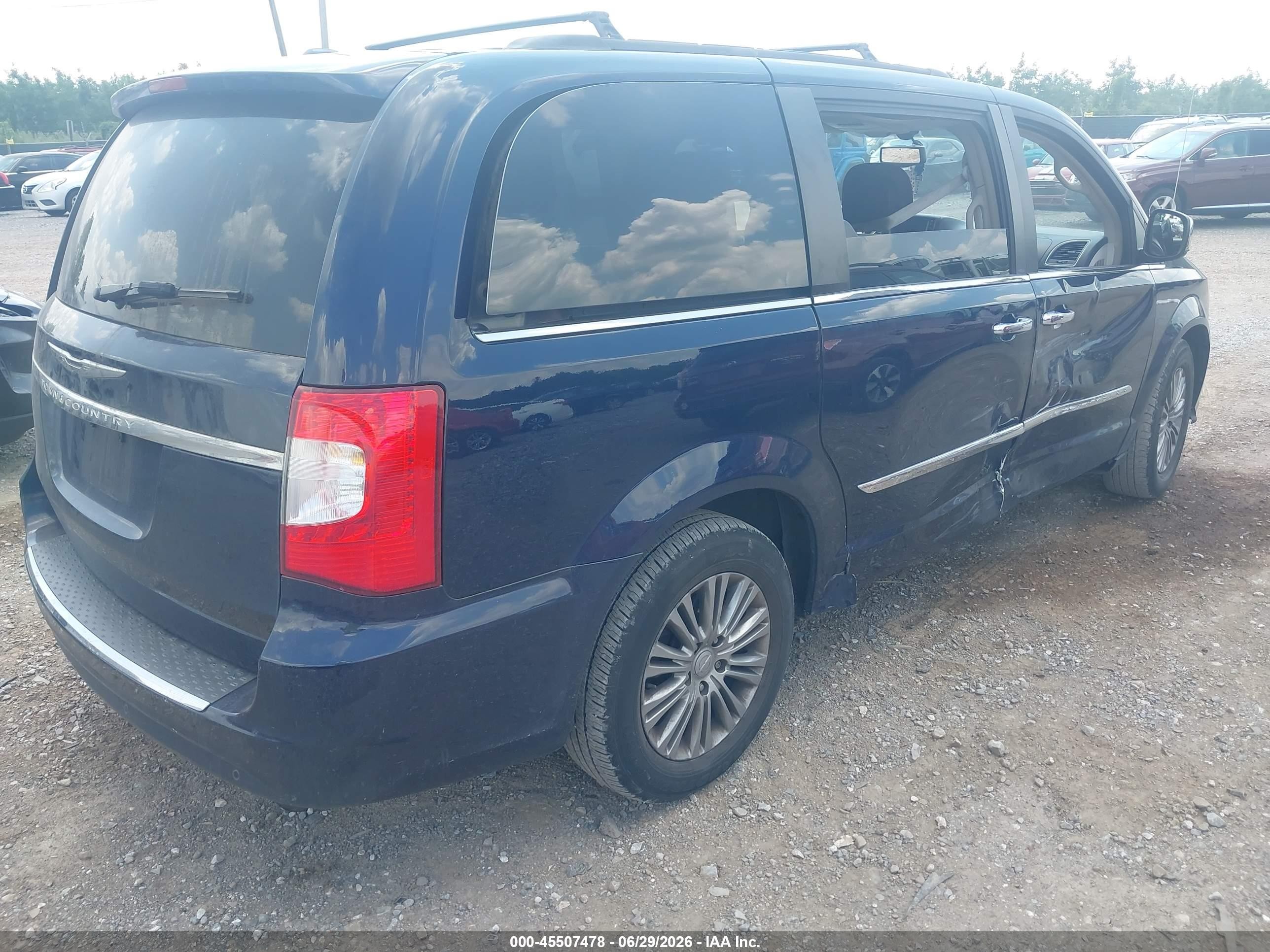 2013 Chrysler Town & Country Touring-l Blue vin: 2C4RC1CG0DR646373
