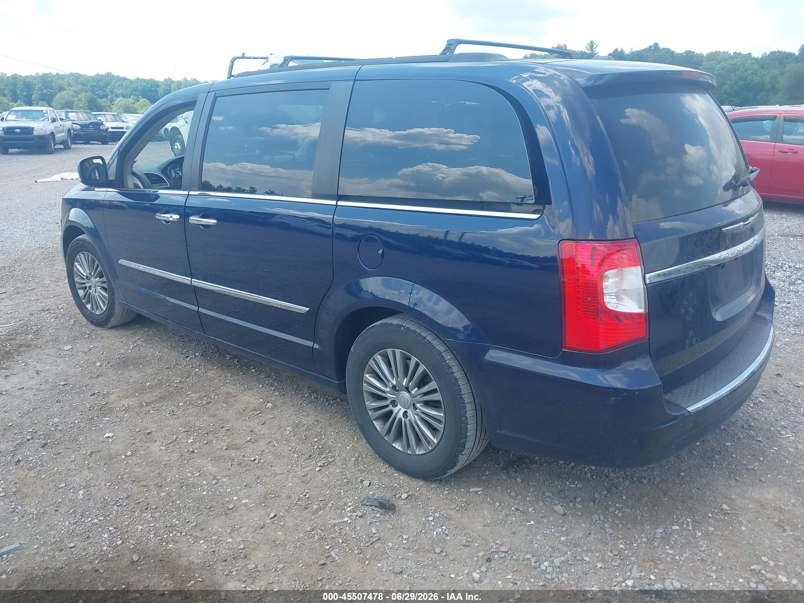 2013 Chrysler Town & Country Touring-l Blue vin: 2C4RC1CG0DR646373