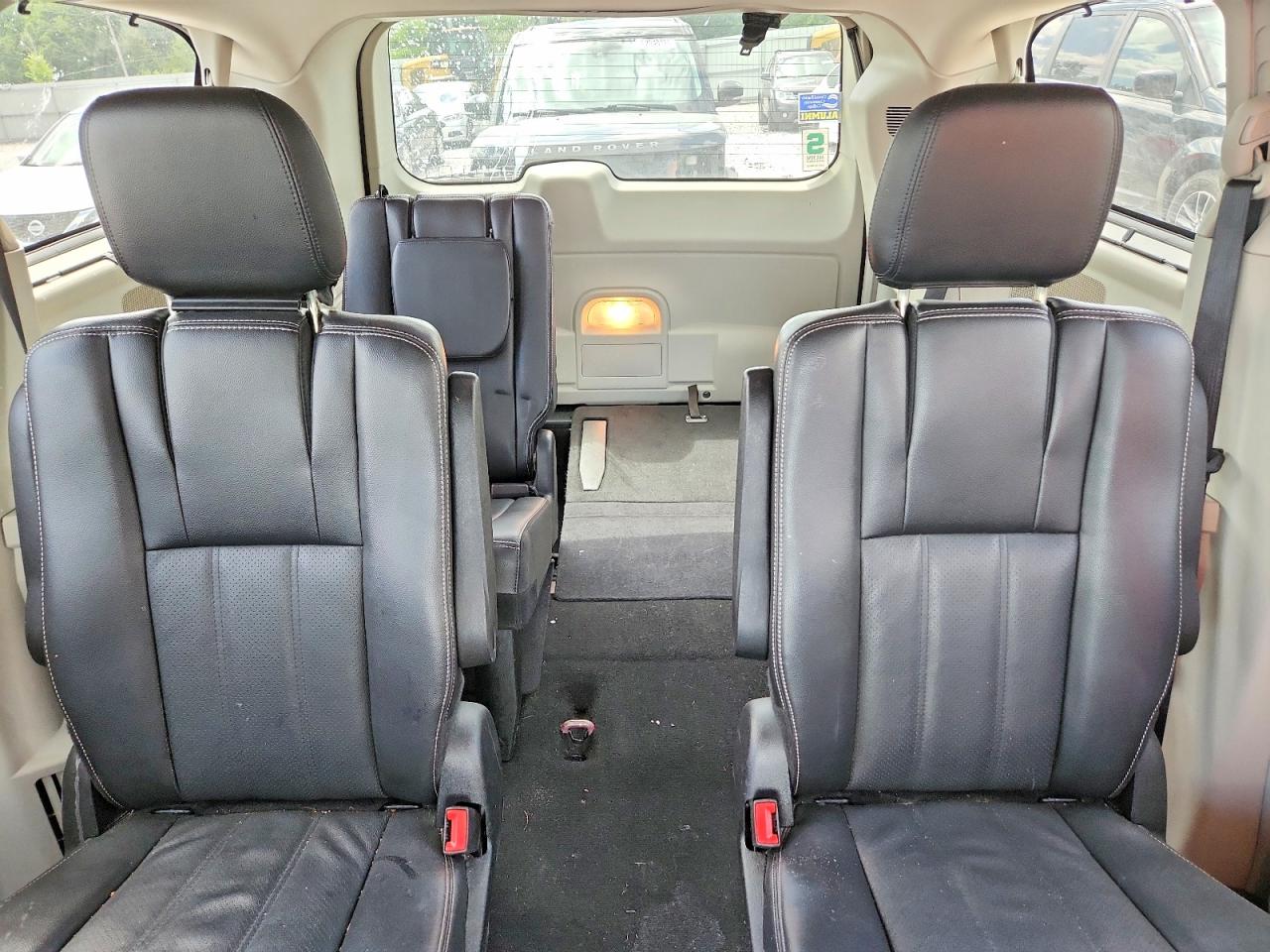2013 Chrysler Town & Country Touring L Burgundy vin: 2C4RC1CG0DR808115