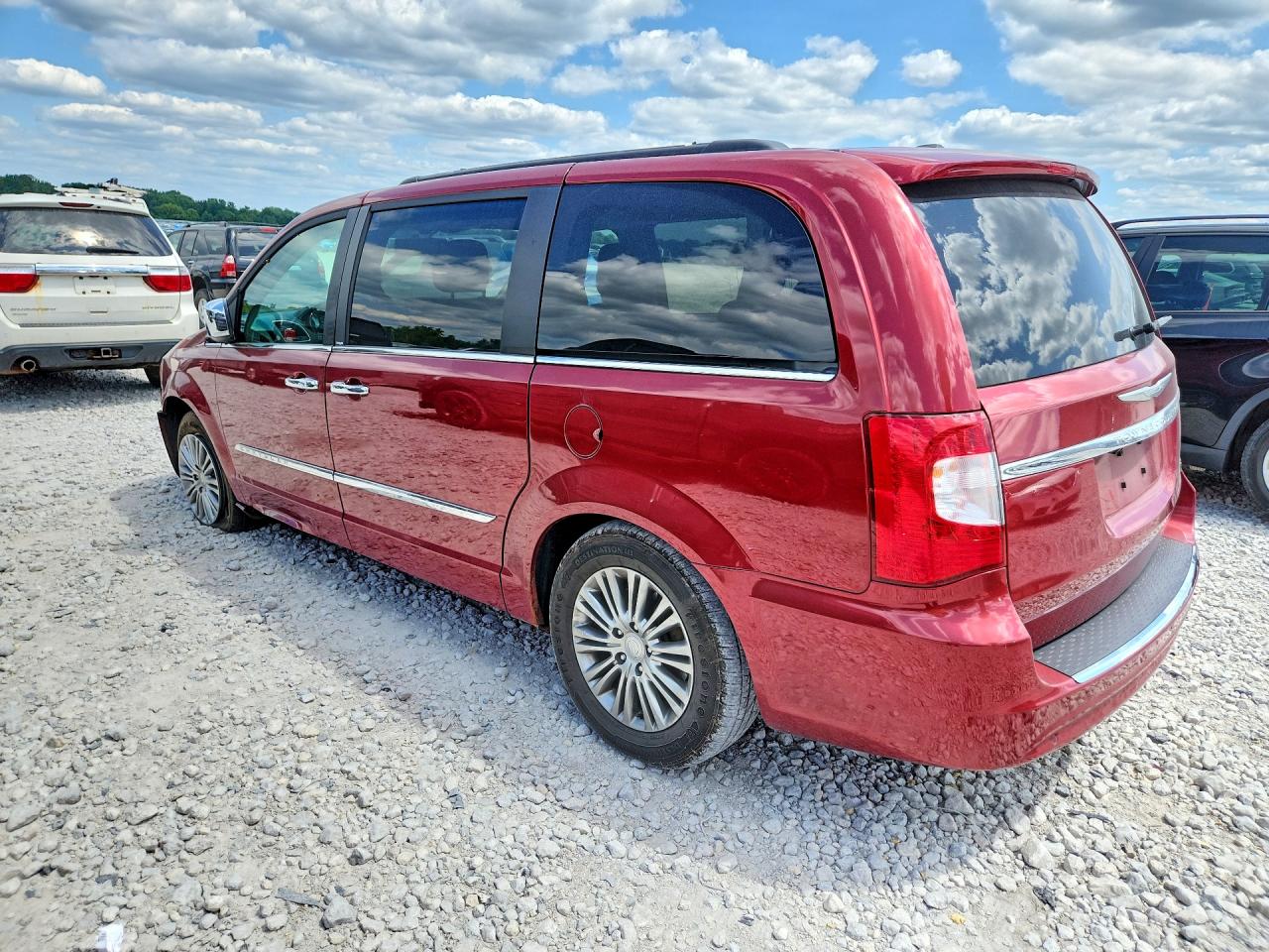 2013 Chrysler Town & Country Touring L Burgundy vin: 2C4RC1CG0DR808115