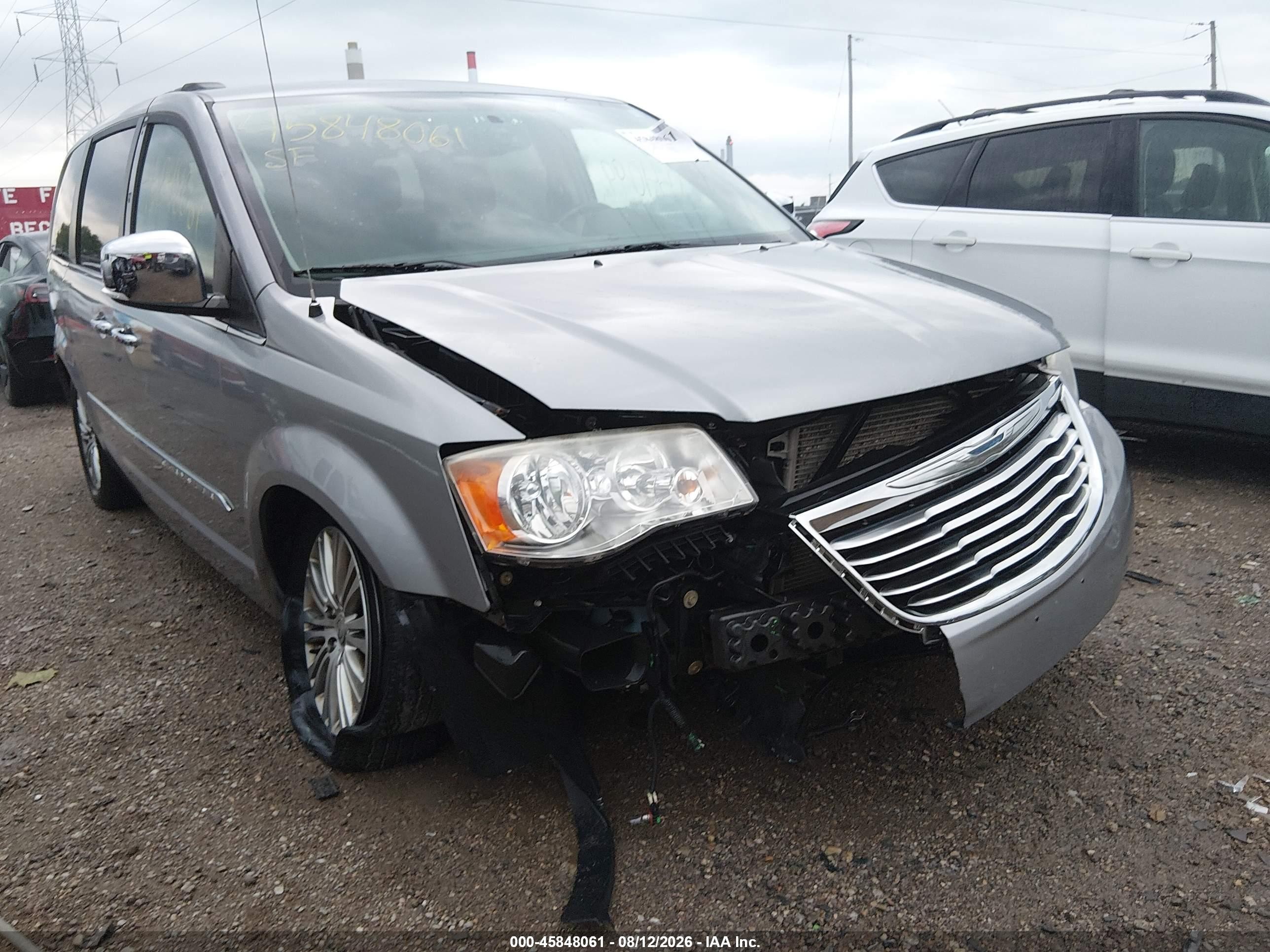 2013 Chrysler Town & Country Touring-l Silver vin: 2C4RC1CG0DR818255