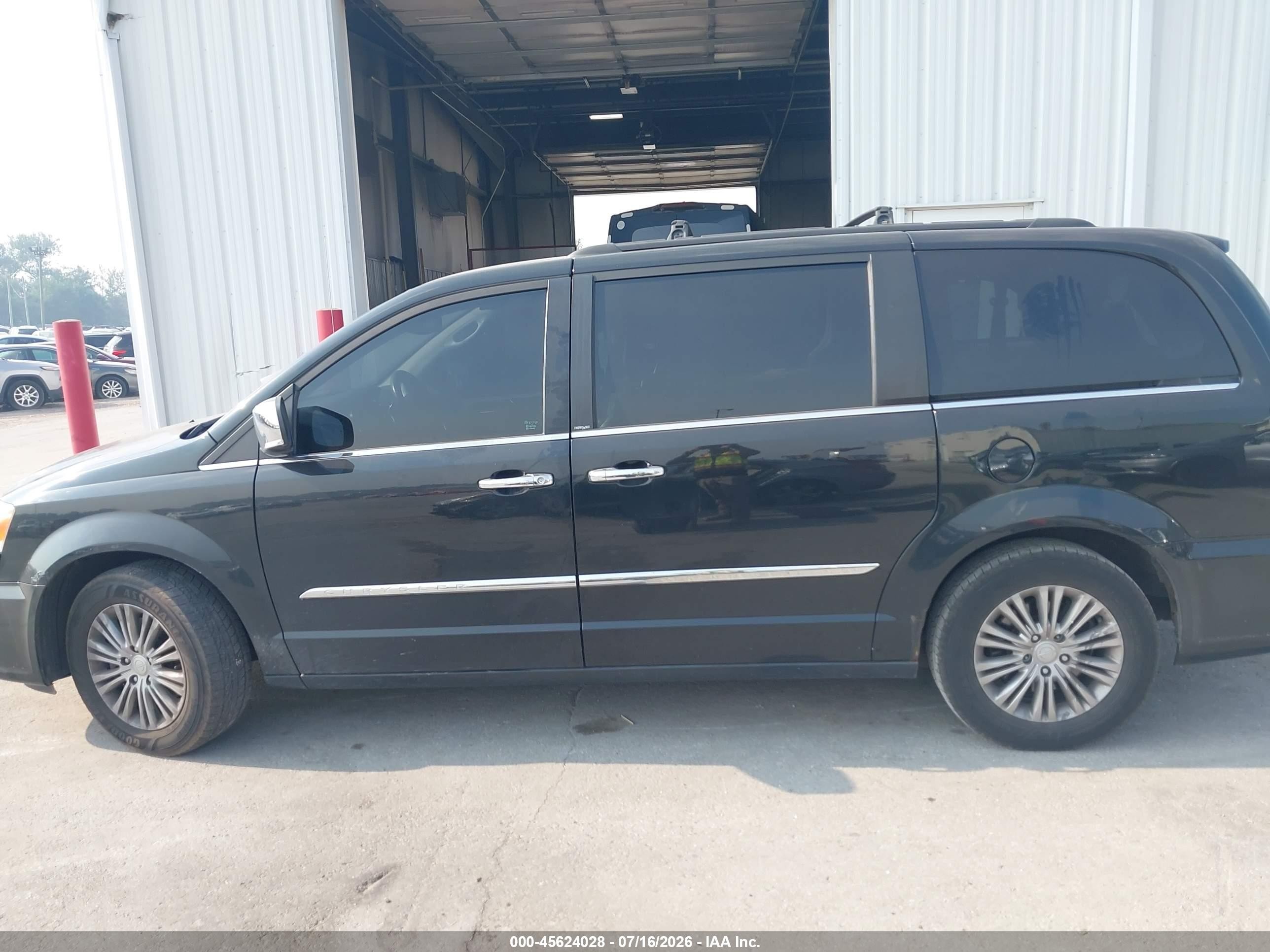 2014 Chrysler Town & Country Touring-l Черный vin: 2C4RC1CG0ER189422